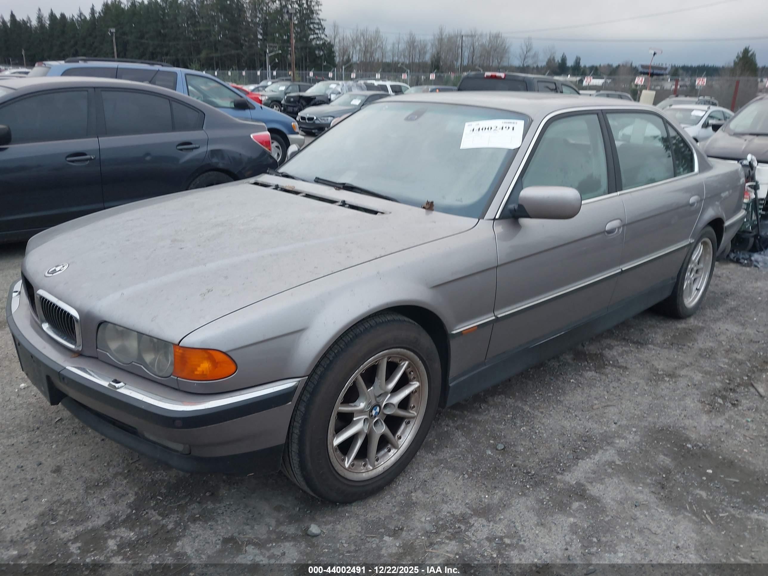 2000 Bmw 740il   Silver vin: WBAGH8344YDP16745