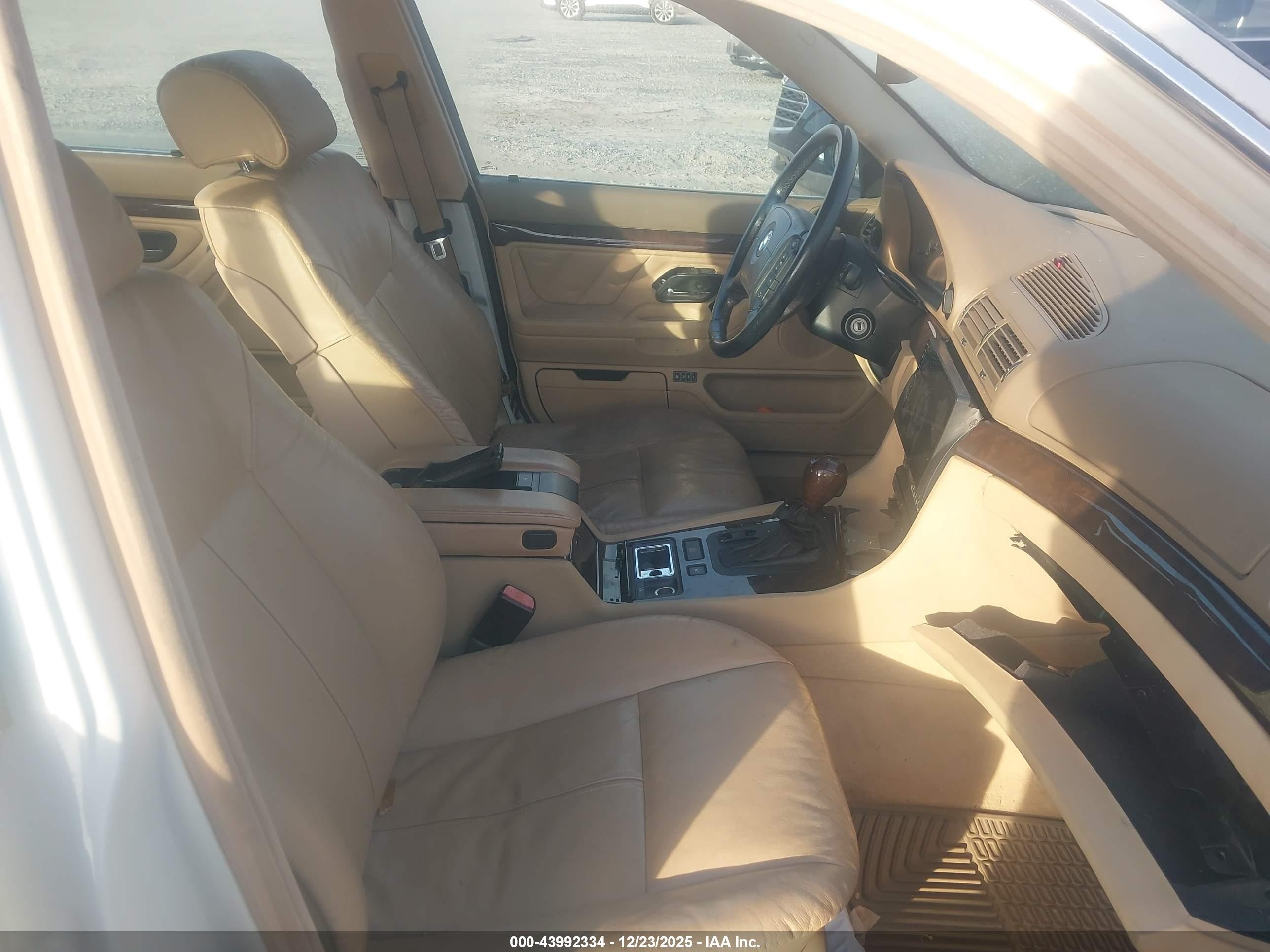 2001 Bmw 740il   Белый vin: WBAGH83451DP20194