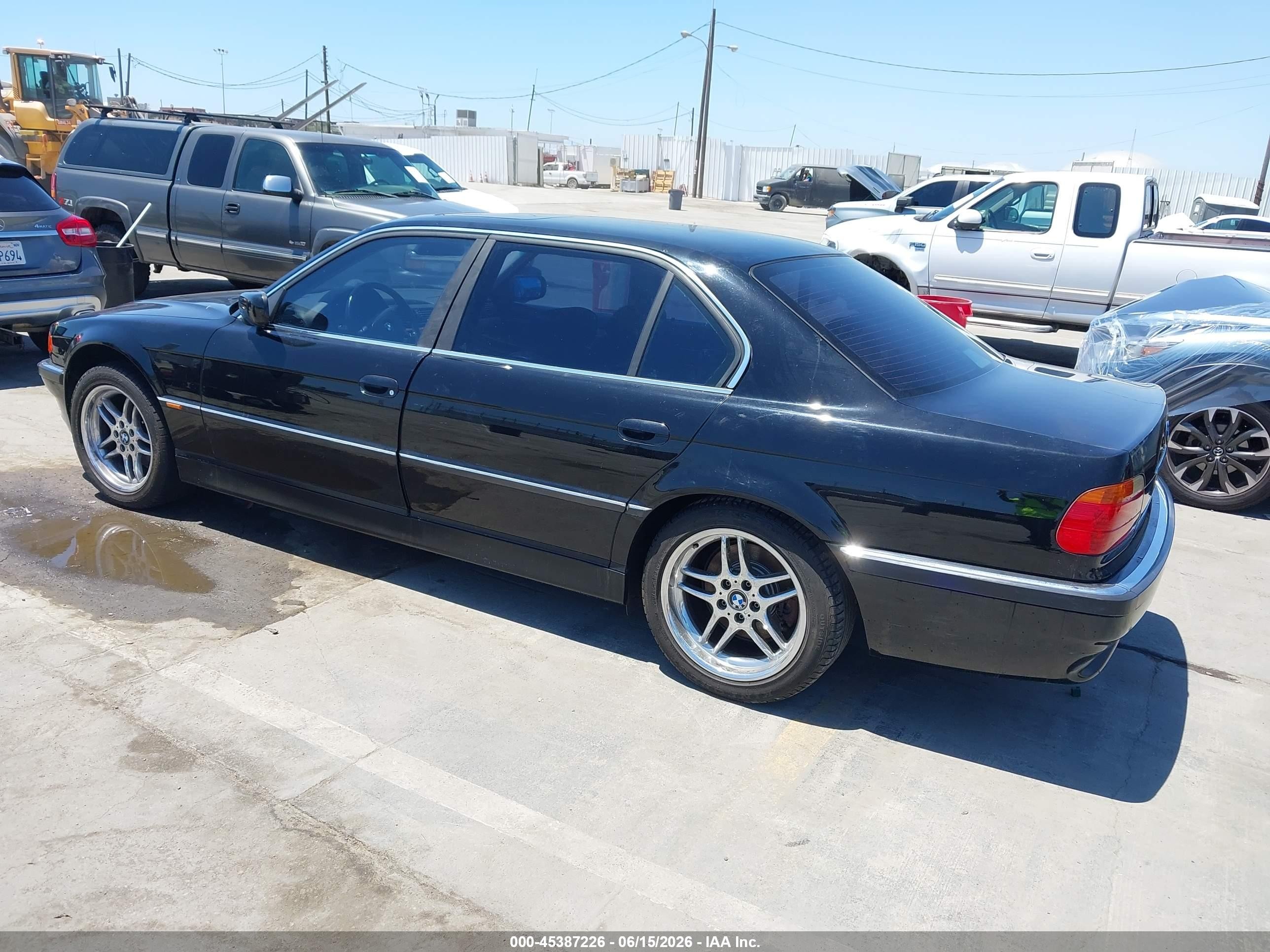 2000 Bmw 740il   Black vin: WBAGH8346YDP13751