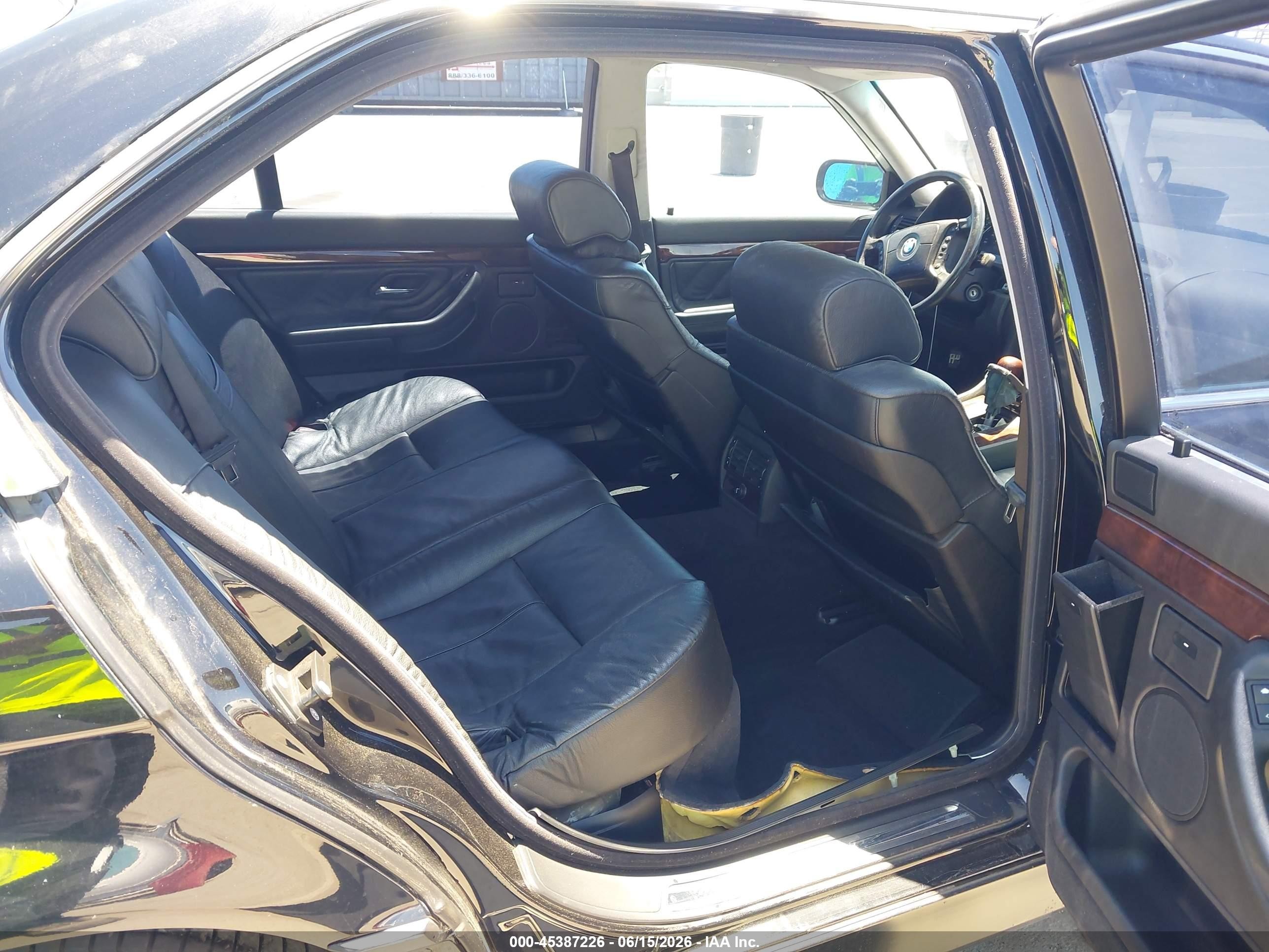 2000 Bmw 740il   Black vin: WBAGH8346YDP13751