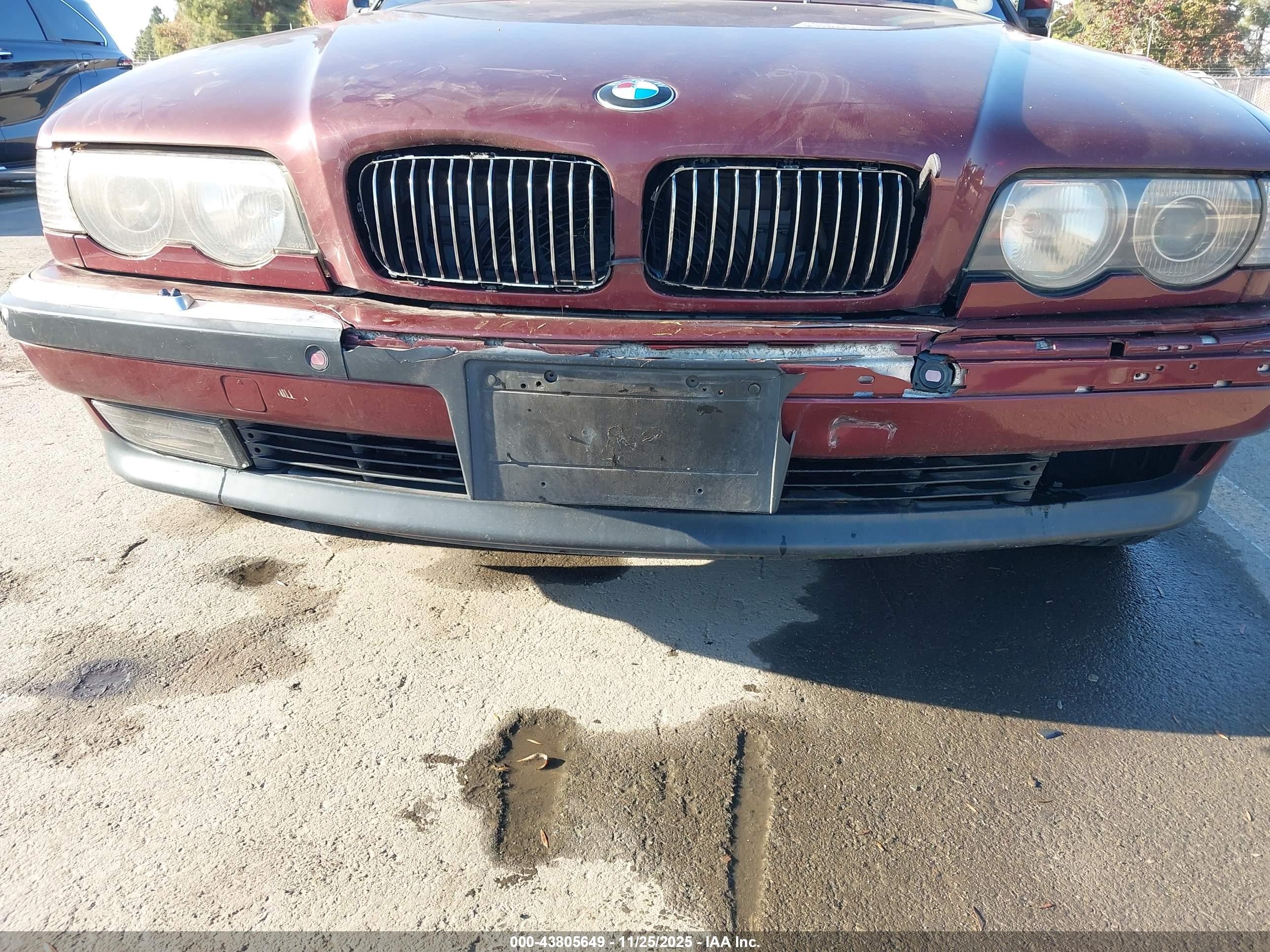 2000 Bmw 740il   Burgundy vin: WBAGH8347YDP13452