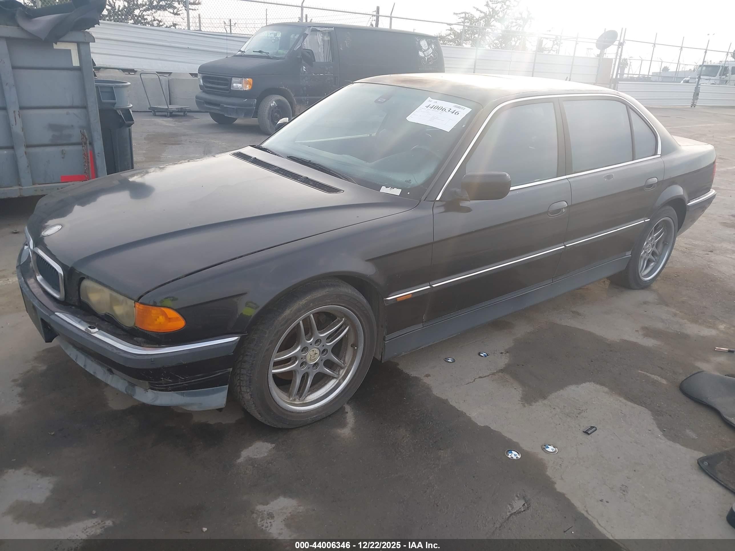 2000 Bmw 740il   Black vin: WBAGH8348YDP06655