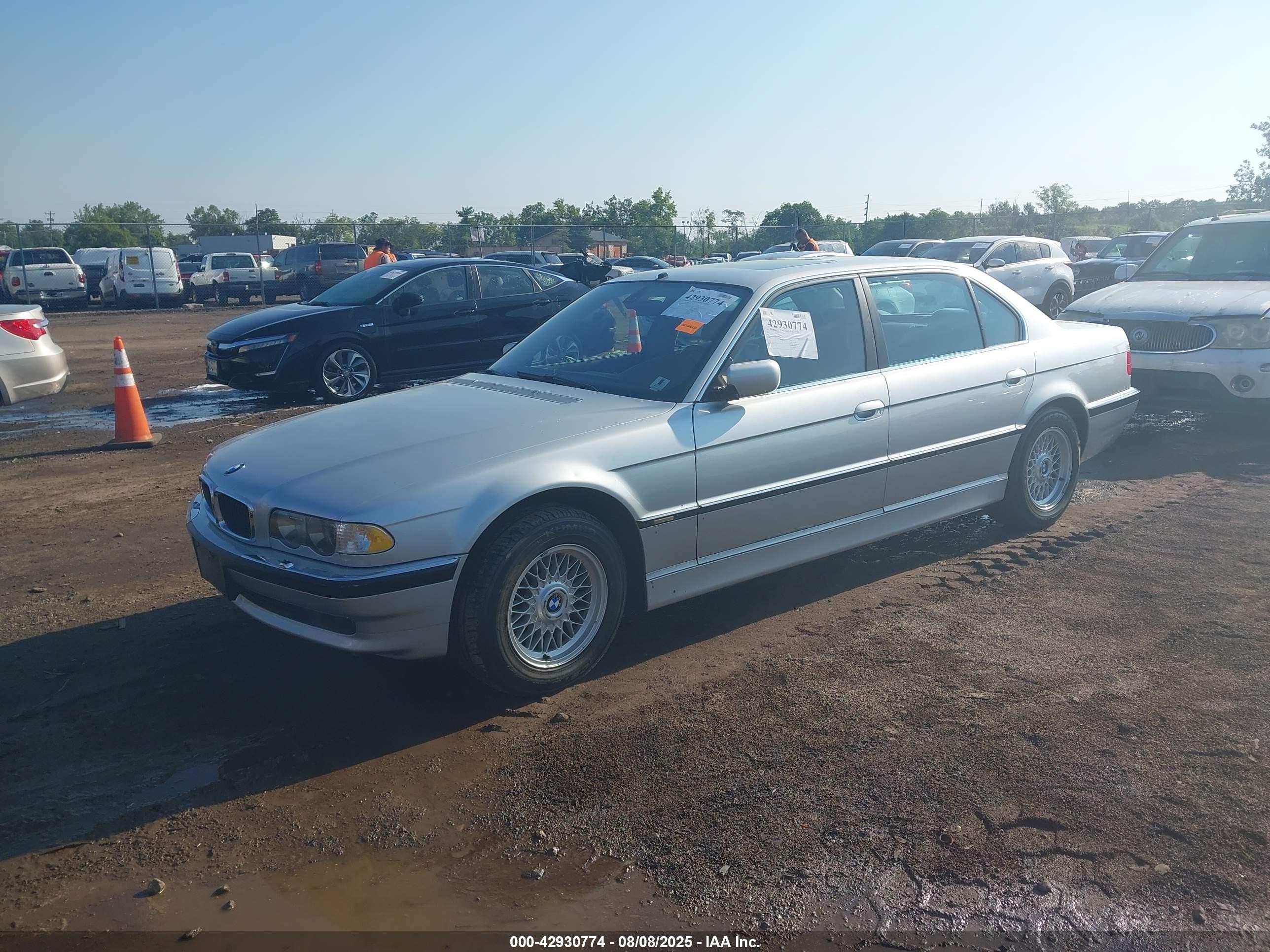 2001 Bmw 740il   Silver vin: WBAGH83491DP27035