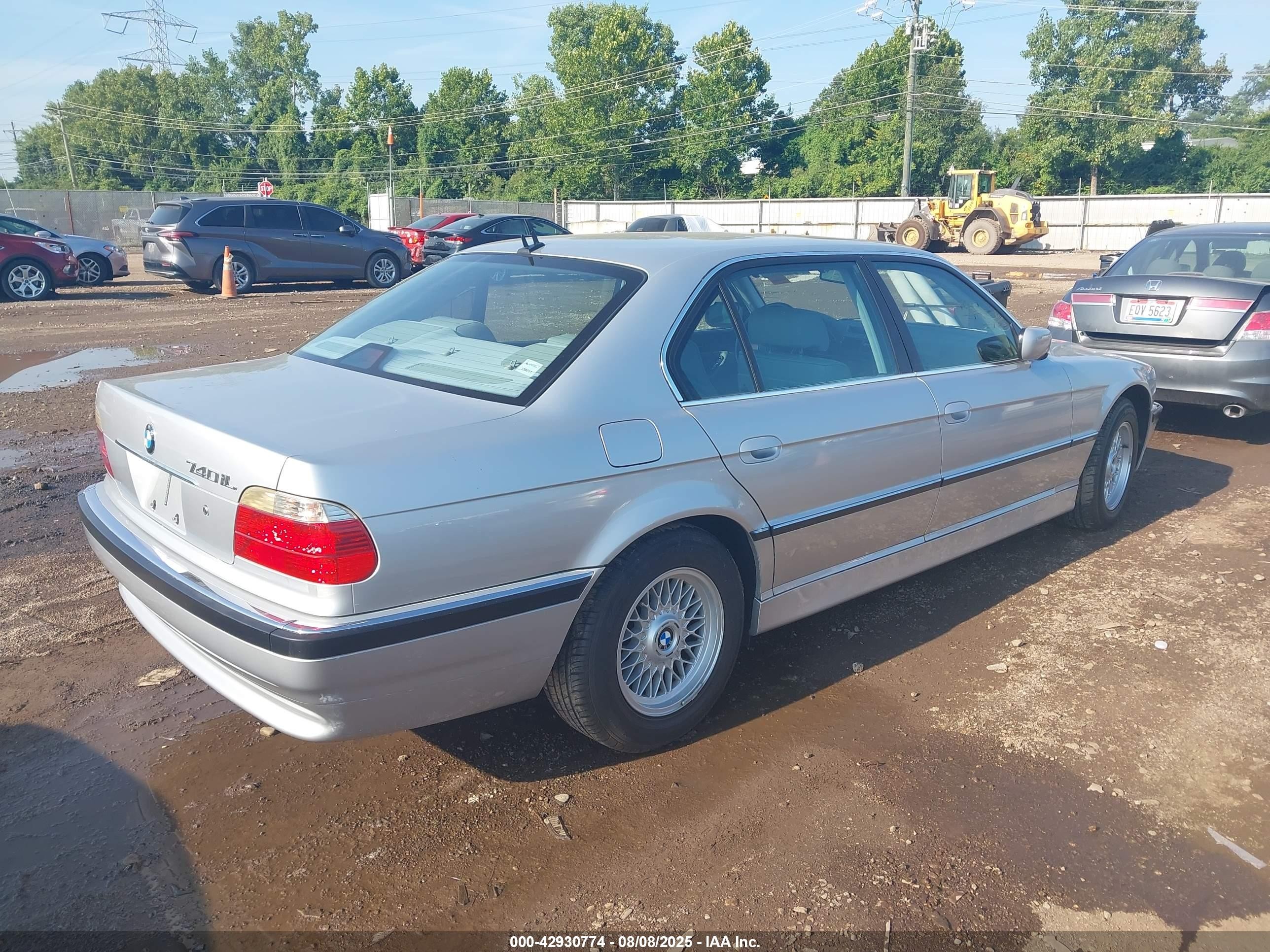2001 Bmw 740il   Silver vin: WBAGH83491DP27035