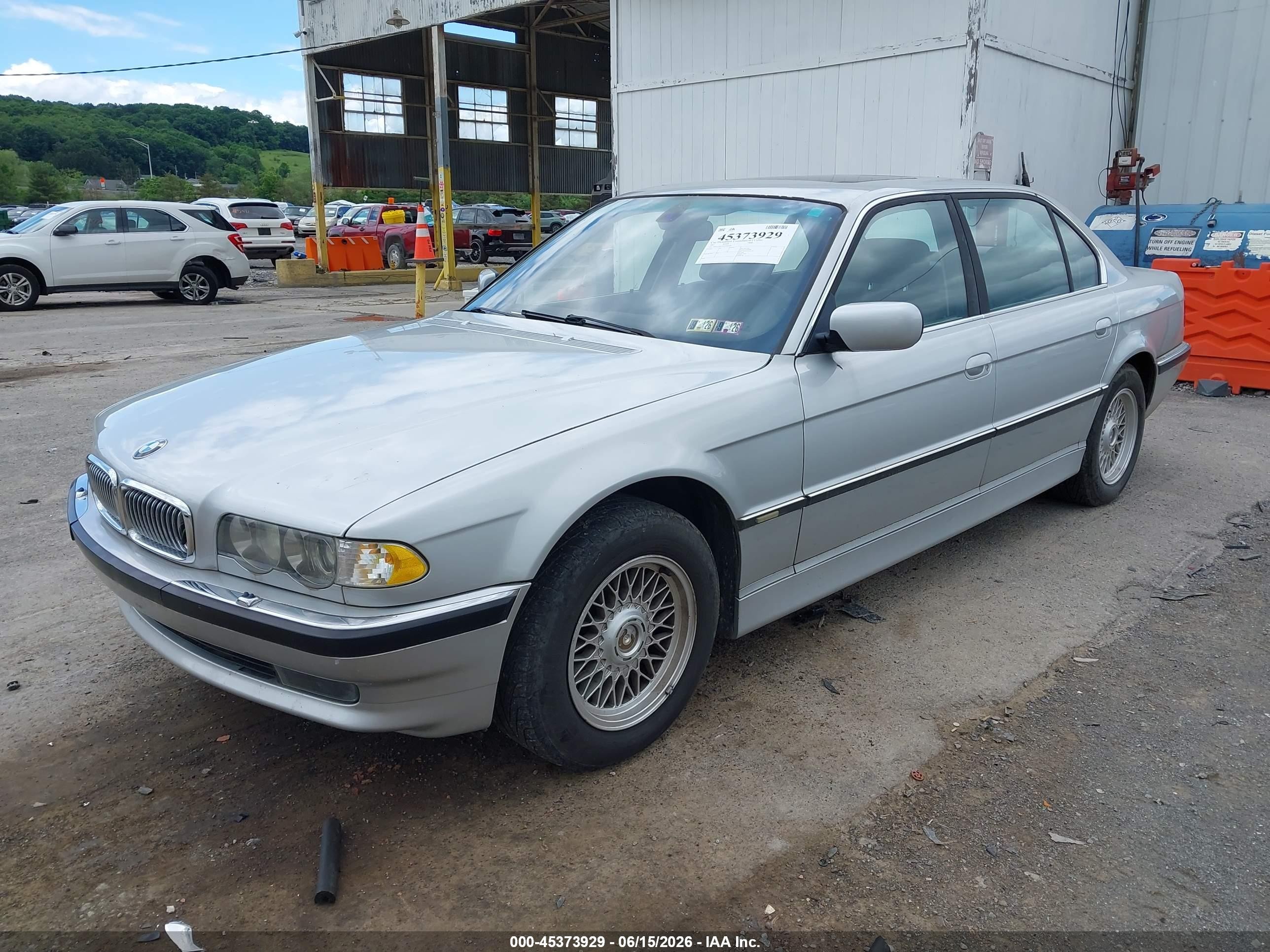 2001 Bmw 740il   Silver vin: WBAGH834X1DP24368