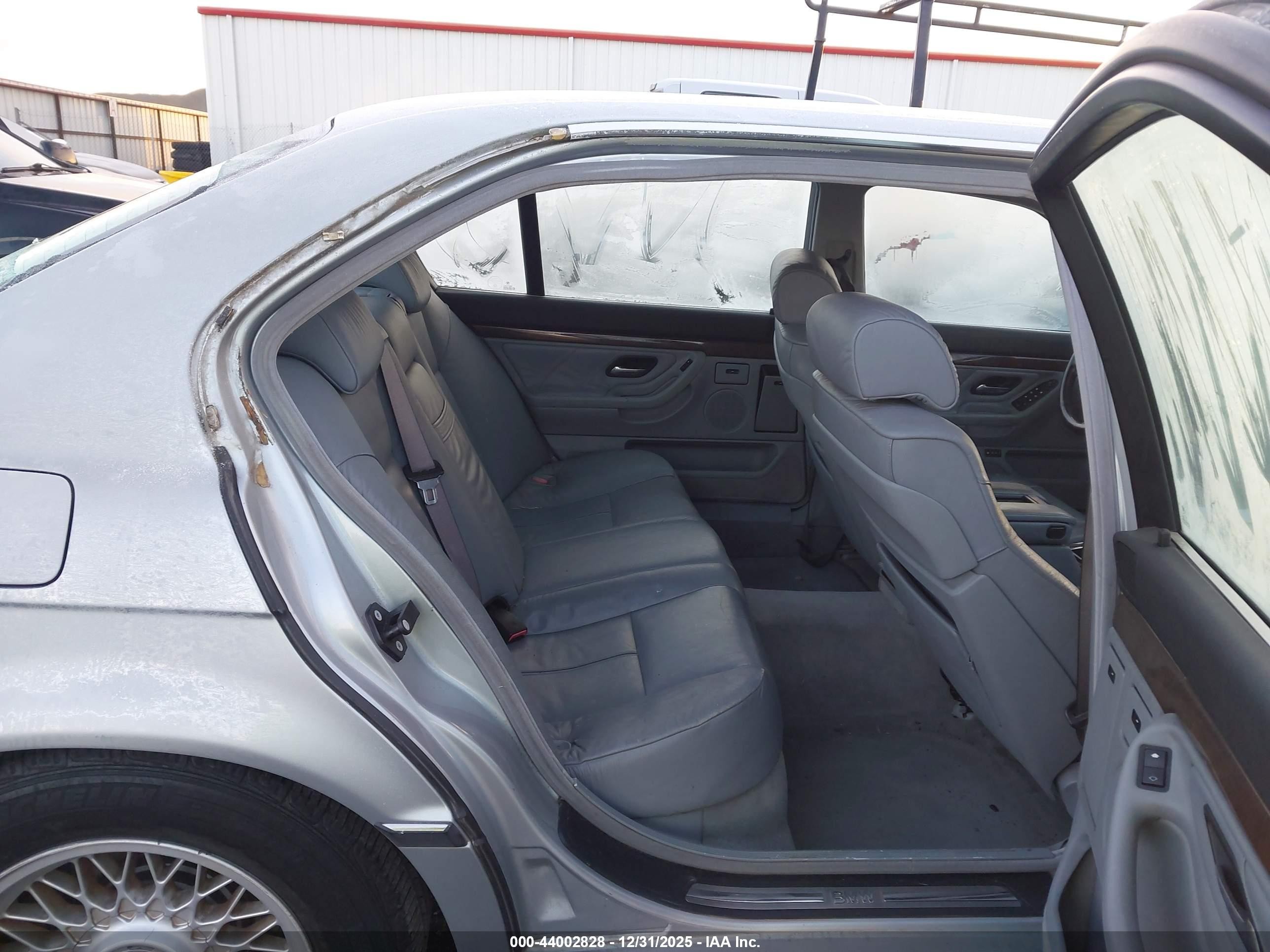 1998 Bmw 740il   Silver vin: WBAGJ8325WDM22142
