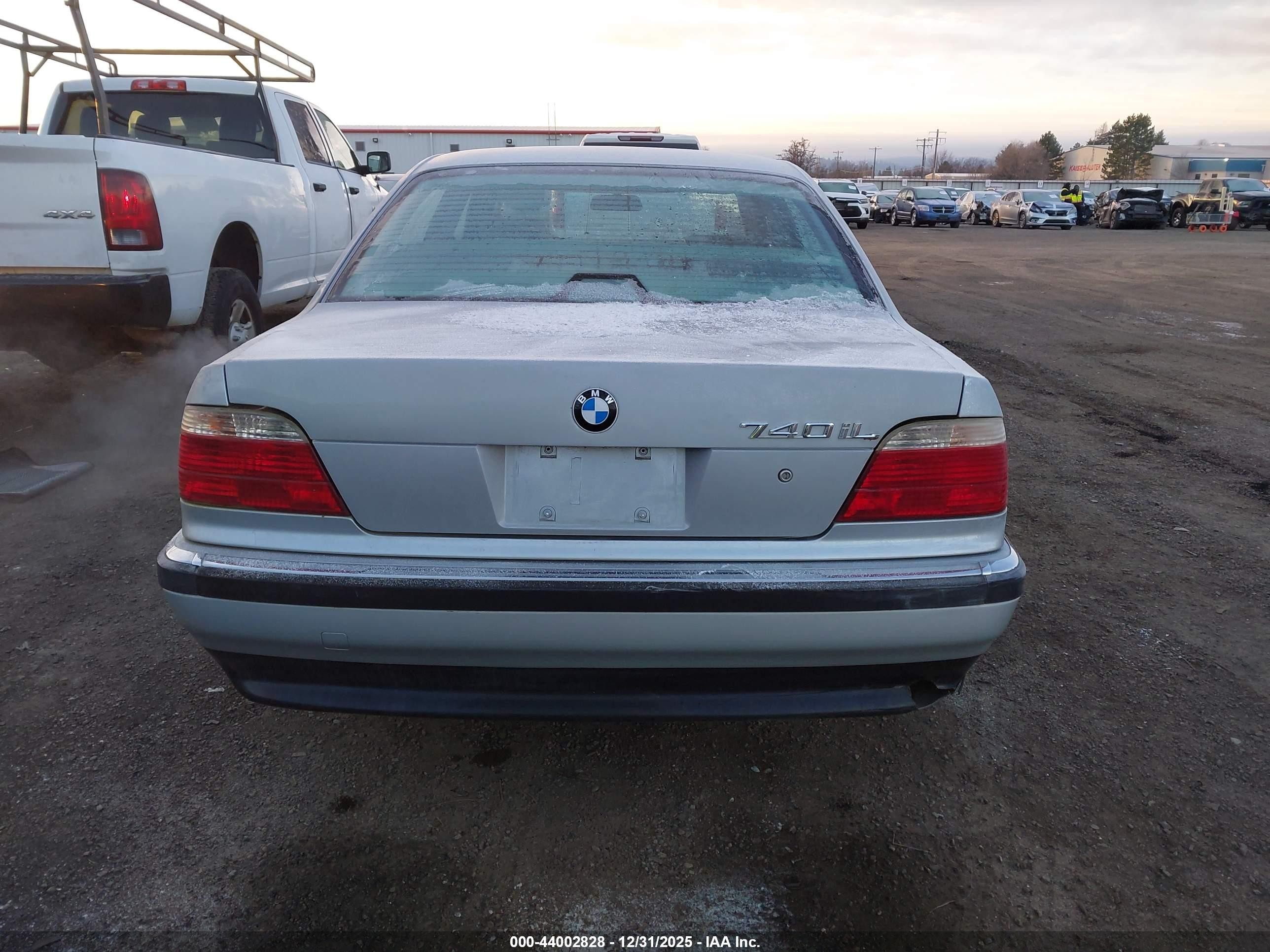 1998 Bmw 740il   Silver vin: WBAGJ8325WDM22142