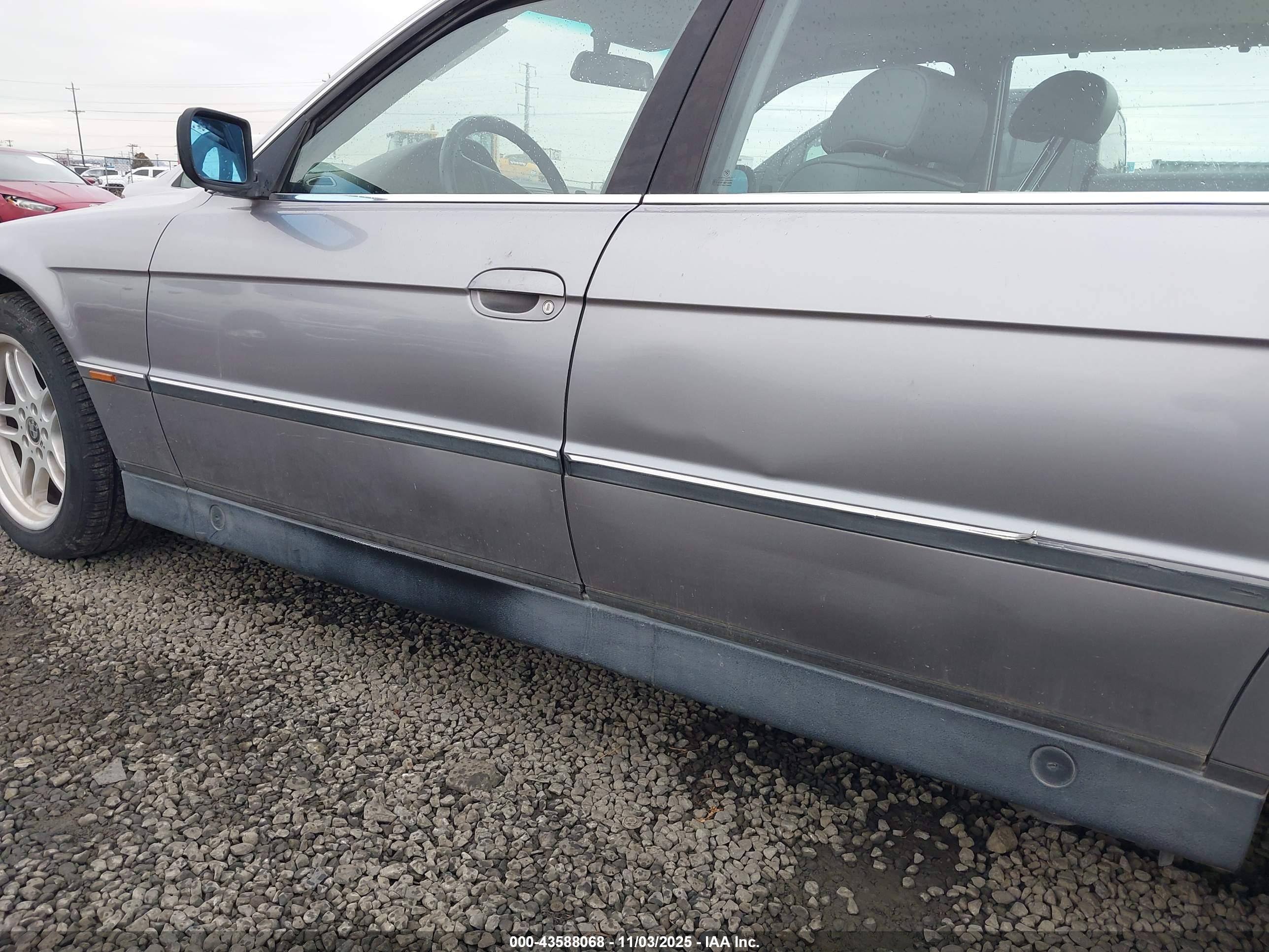 1998 Bmw 740il   Gray vin: WBAGJ8327WDM18660