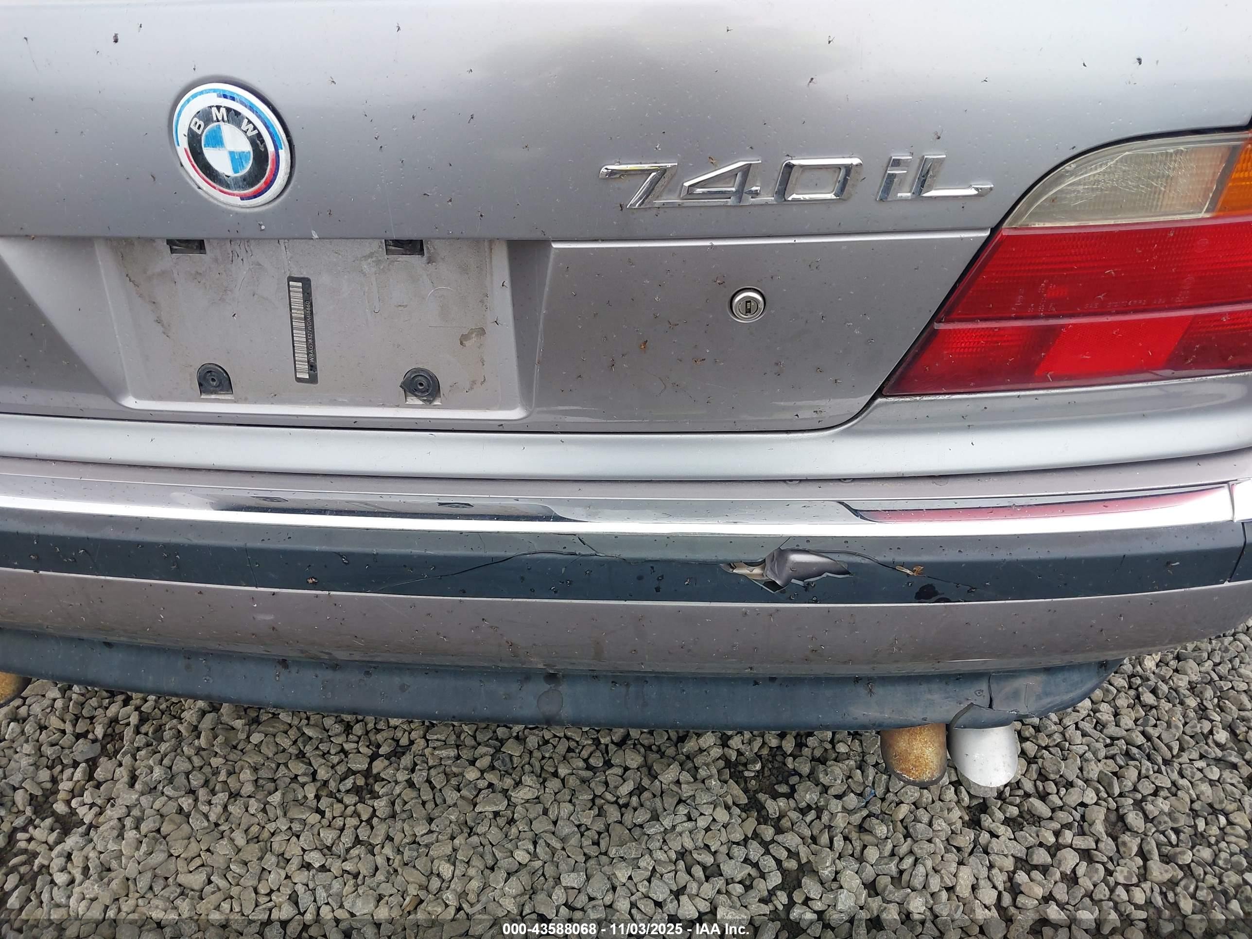 1998 Bmw 740il   Gray vin: WBAGJ8327WDM18660
