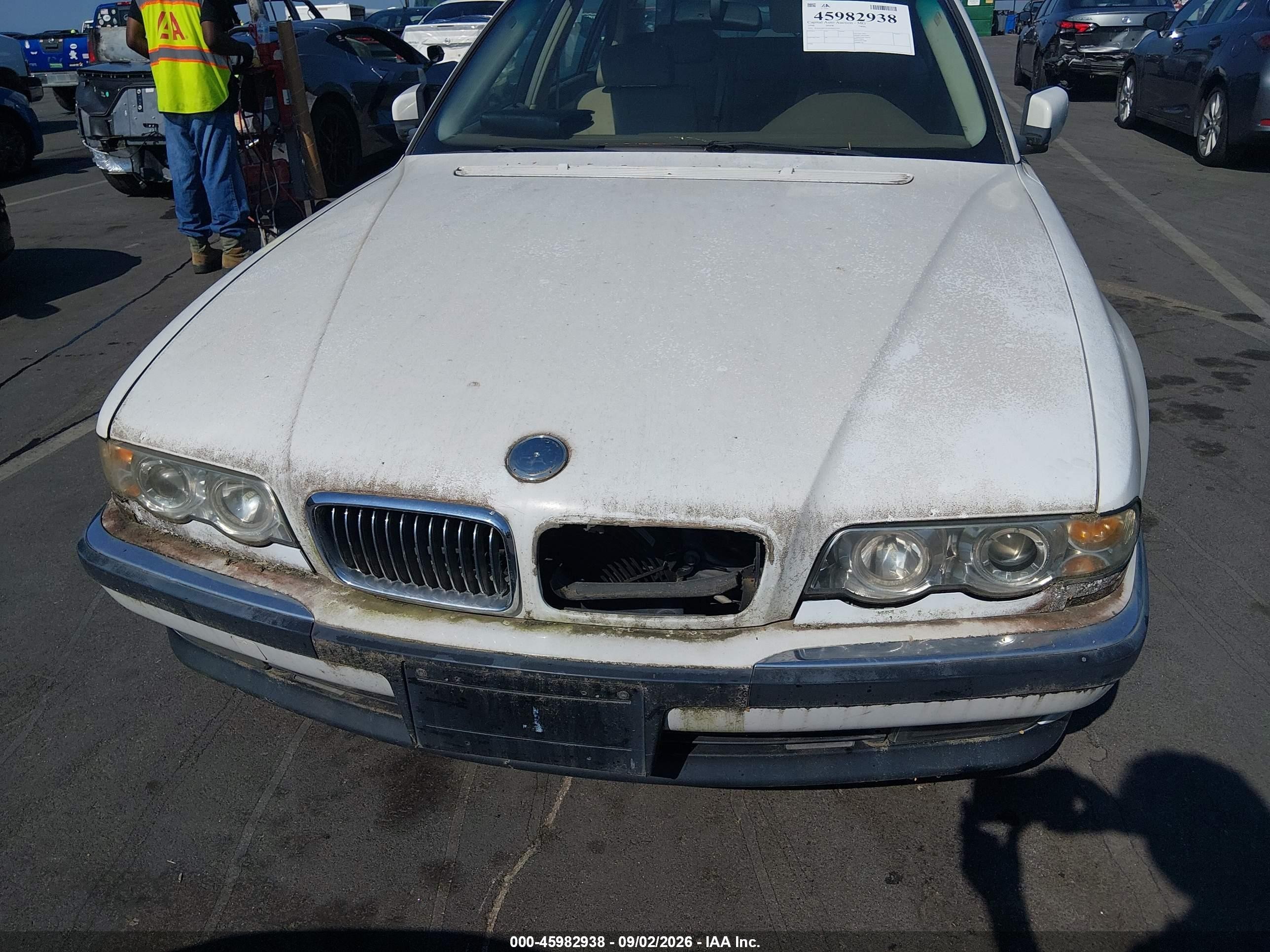 1998 Bmw 740il   White vin: WBAGJ832XWDM22542