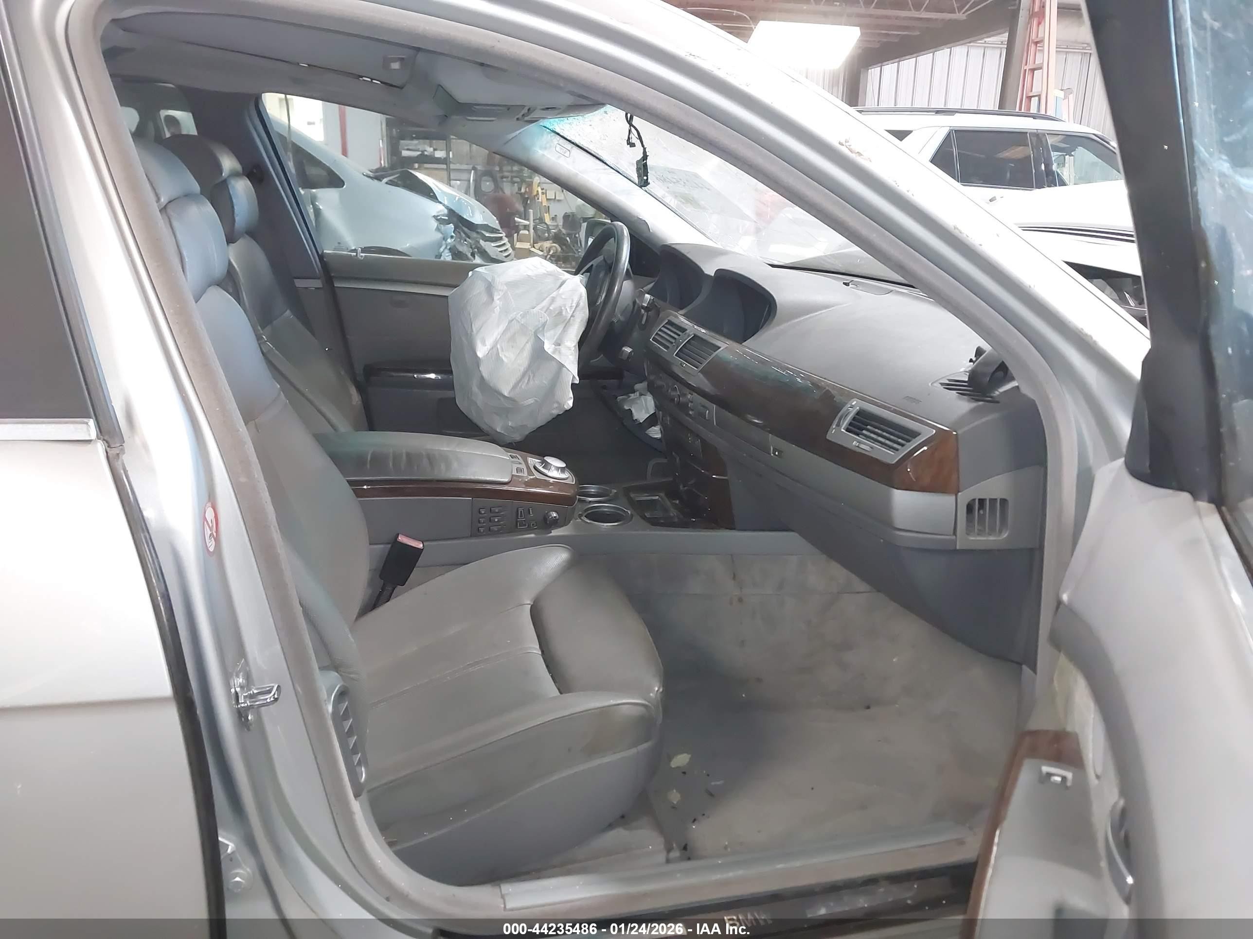 2002 Bmw 745i   vin: WBAGL63402DP52555