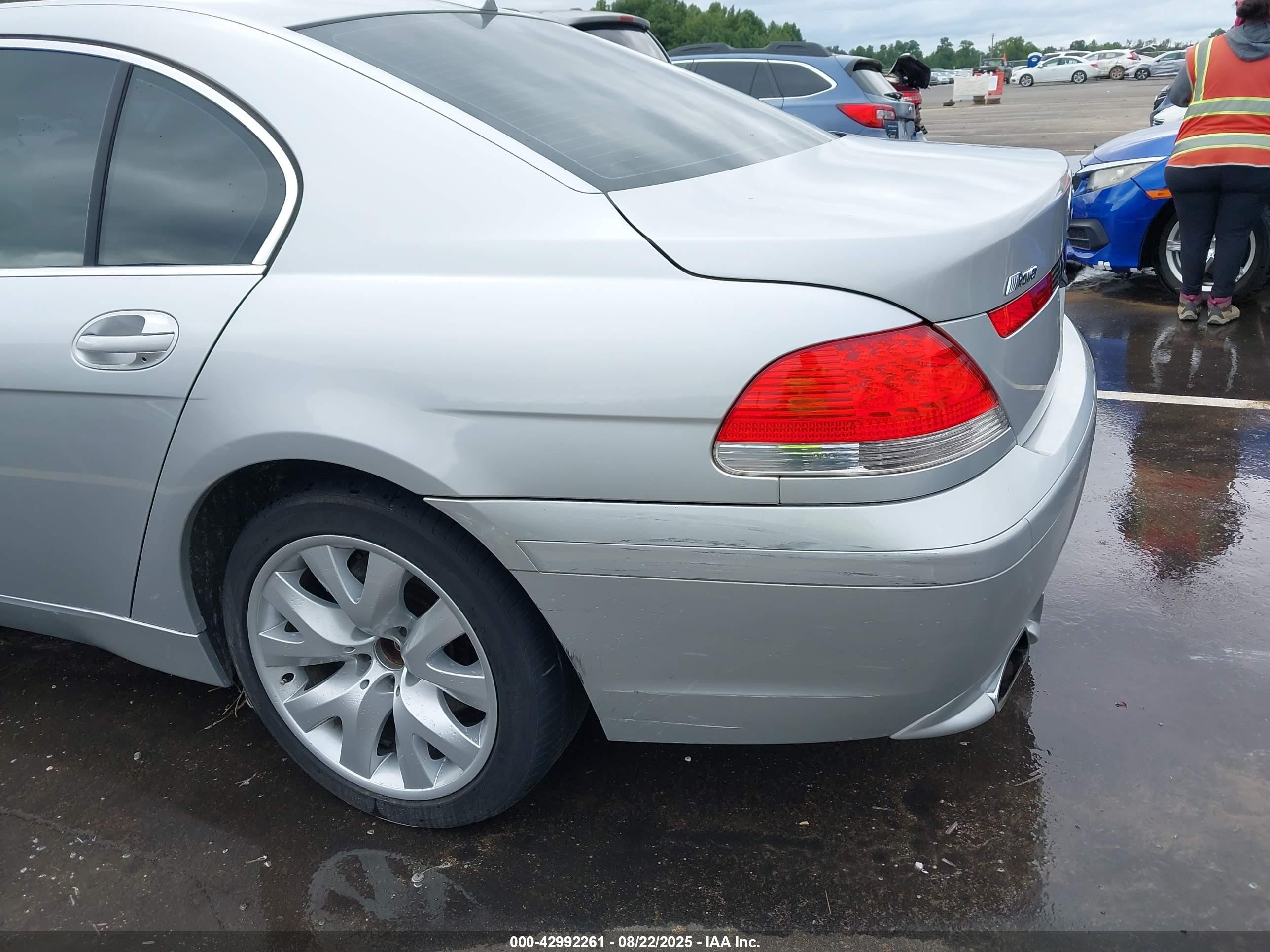 2003 Bmw 745i   Серебряный vin: WBAGL63403DP68207