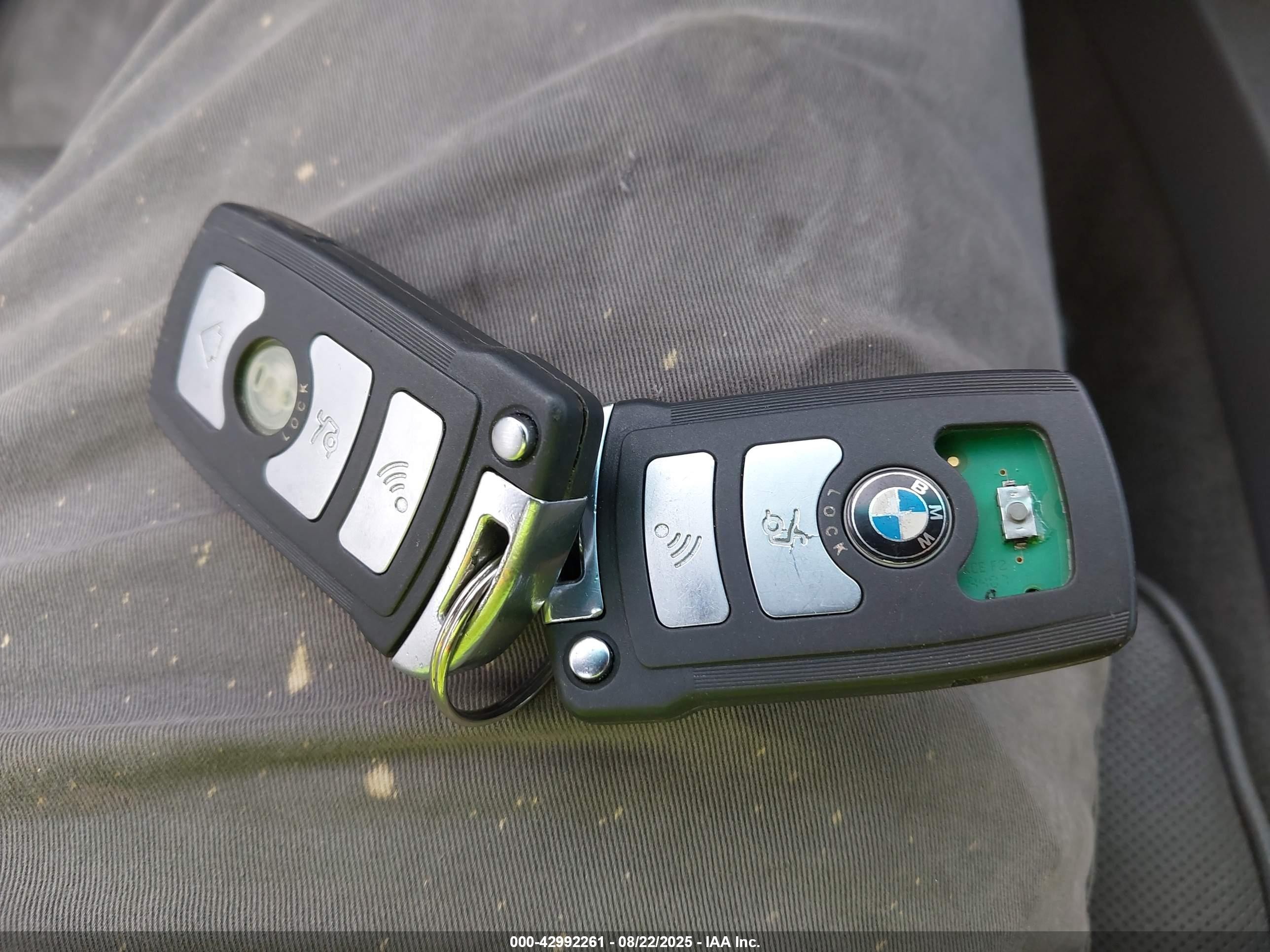 2003 Bmw 745i   Серебряный vin: WBAGL63403DP68207