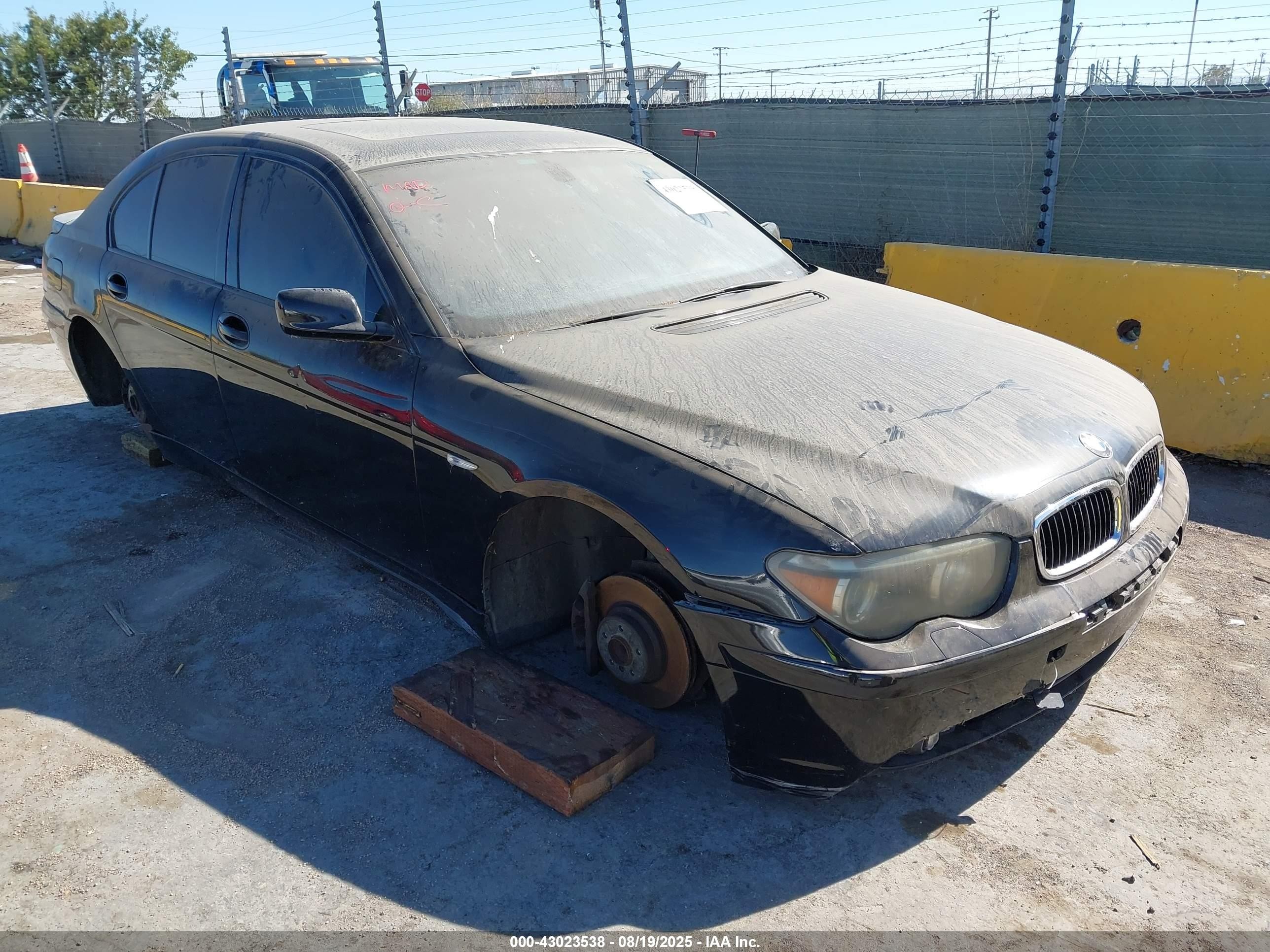 2003 Bmw 745i   Black vin: WBAGL63423DP65521