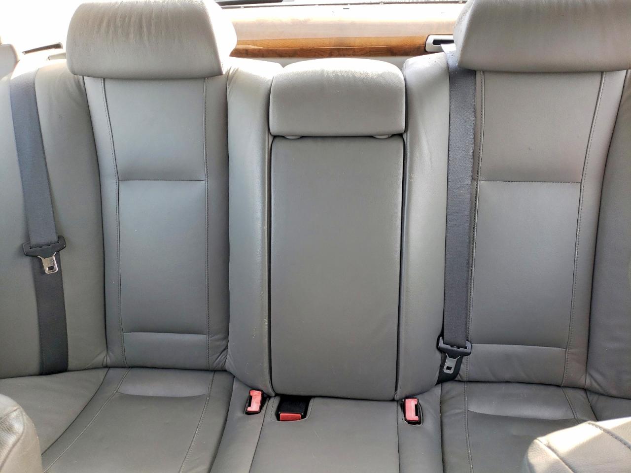 2002 Bmw 745 I Silver vin: WBAGL63432DP53215