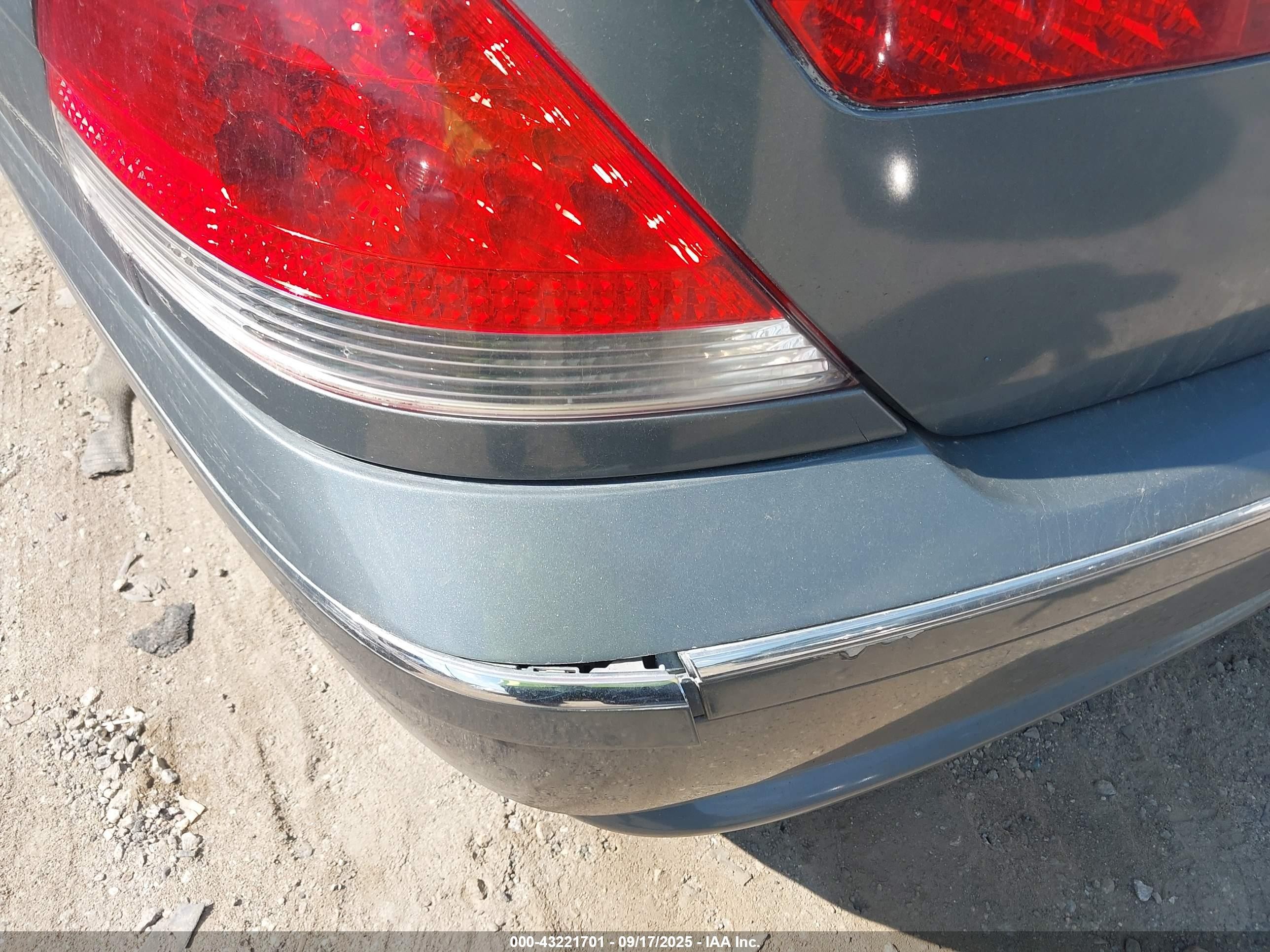 2004 Bmw 745i   Gray vin: WBAGL63444DP71192
