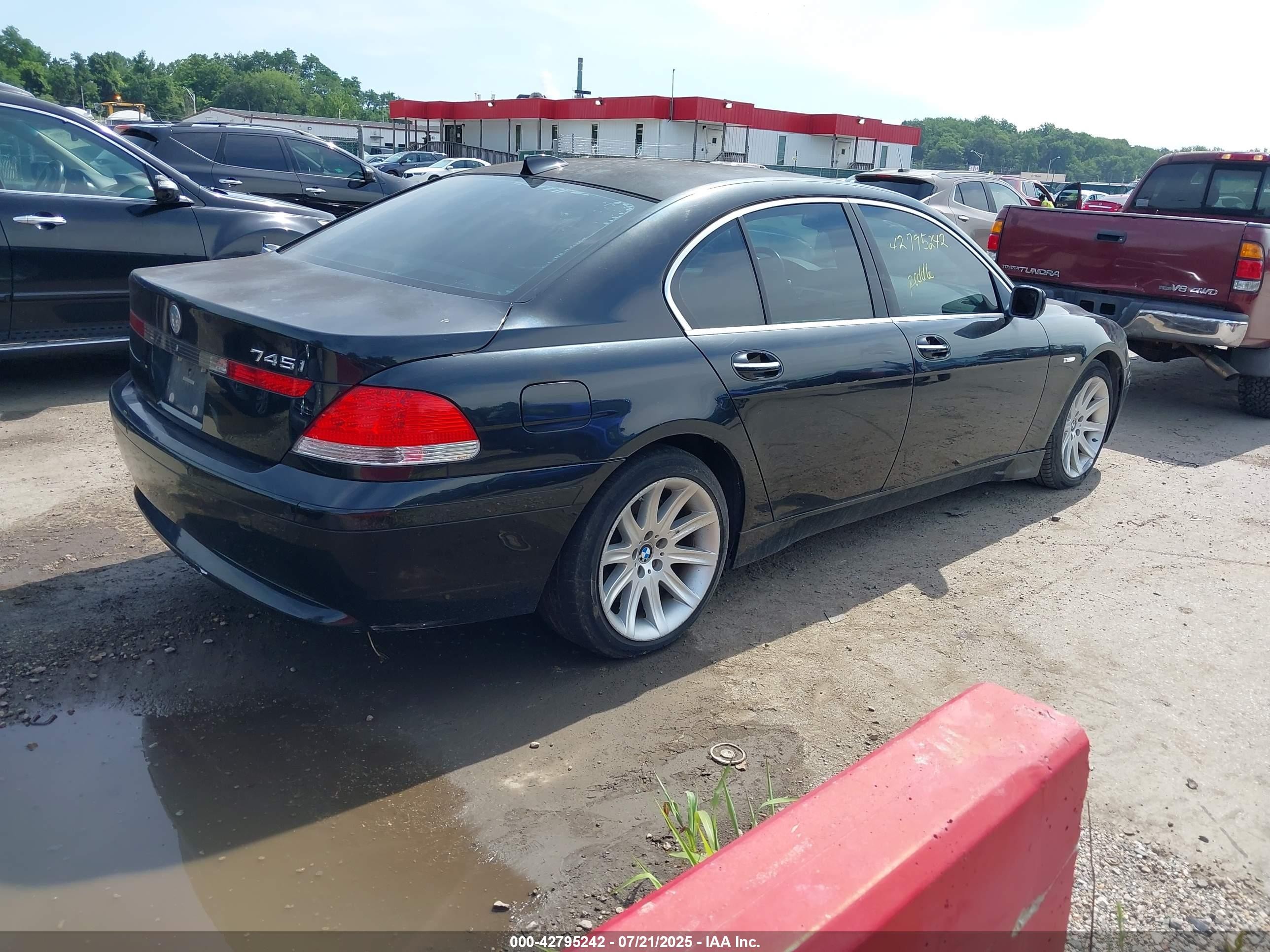 2005 Bmw 745i   Black vin: WBAGL63545DP75723
