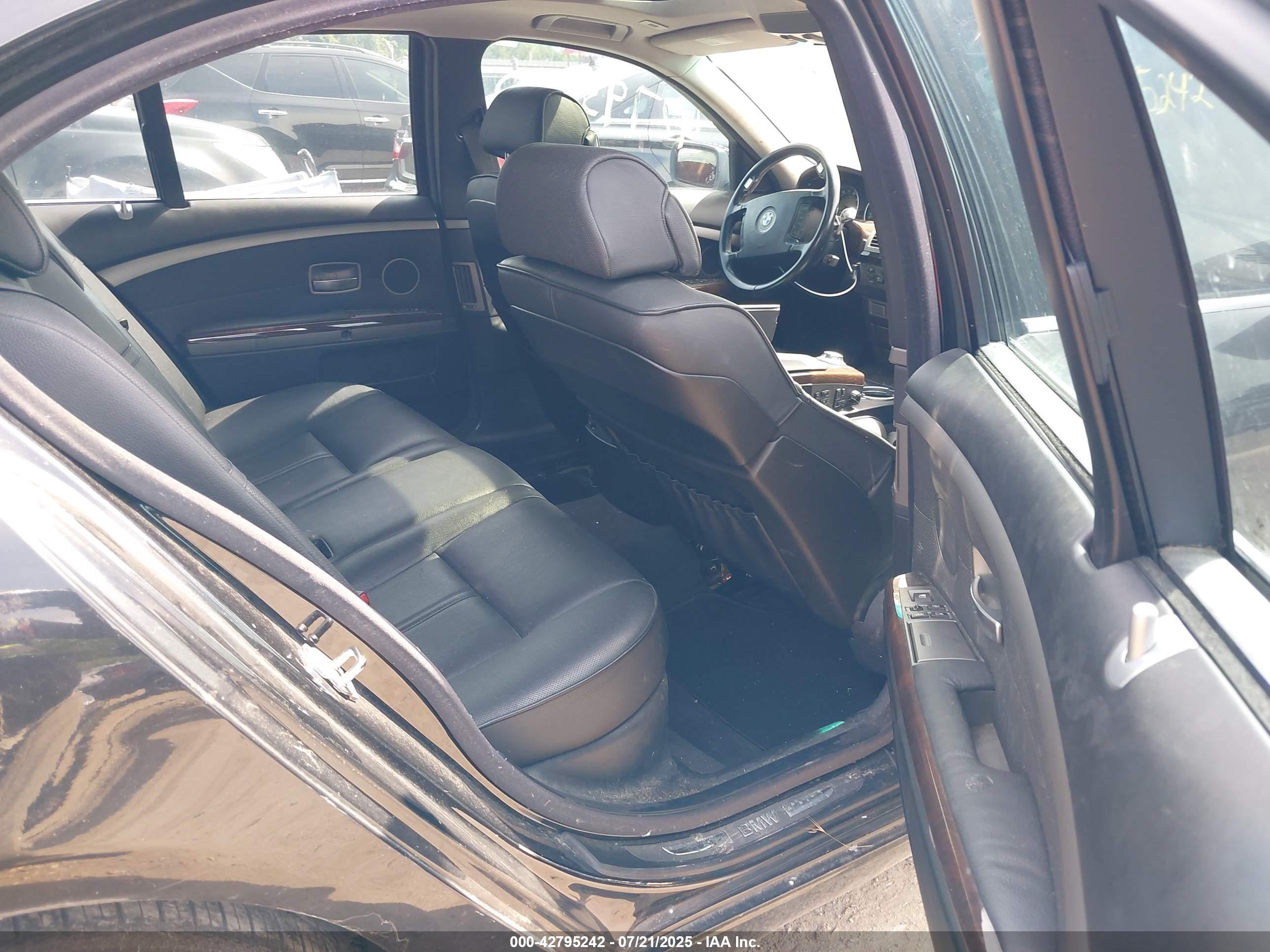 2005 Bmw 745i   Black vin: WBAGL63545DP75723