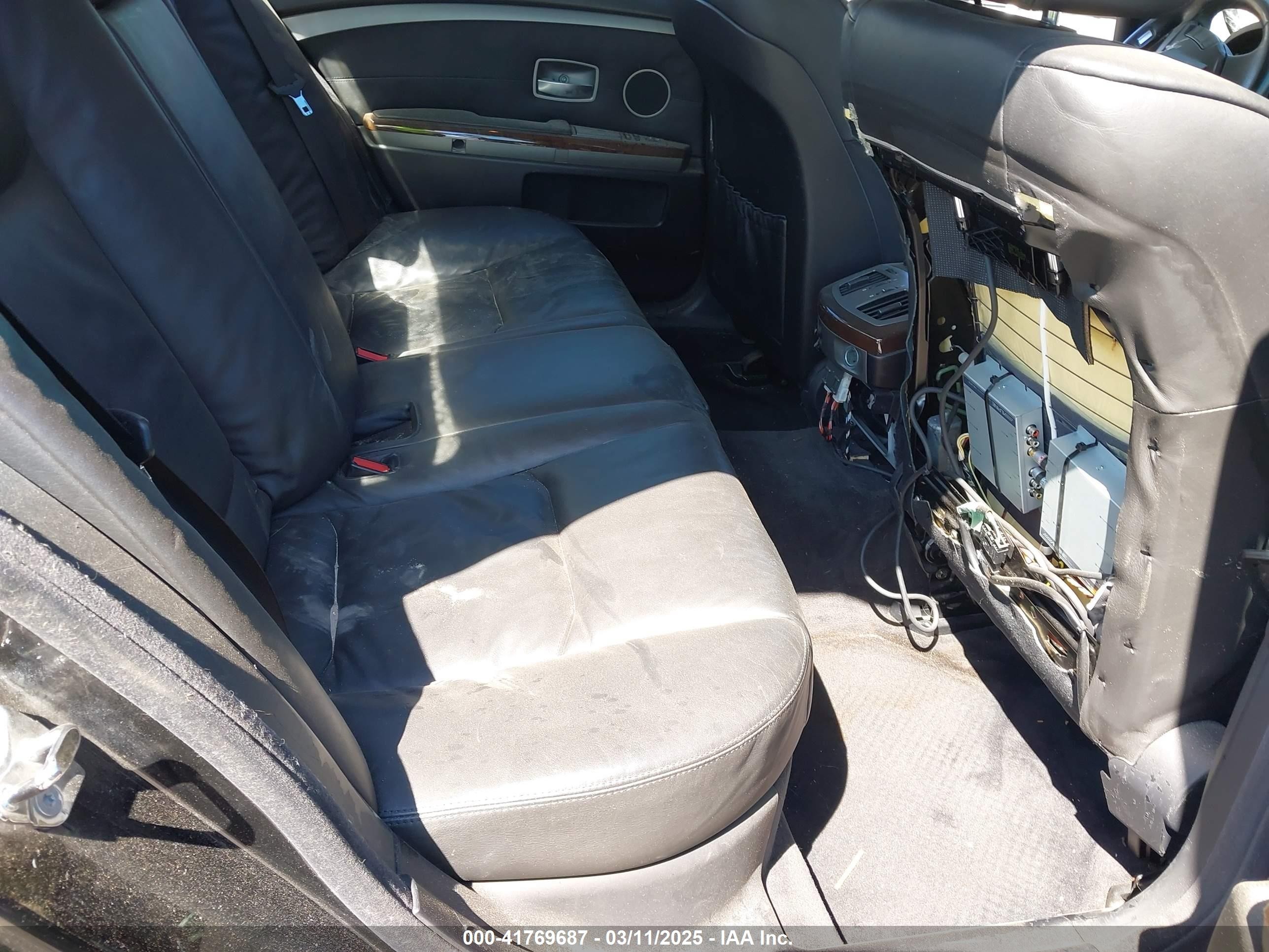 2005 Bmw 745i   Black vin: WBAGL63585DP76177