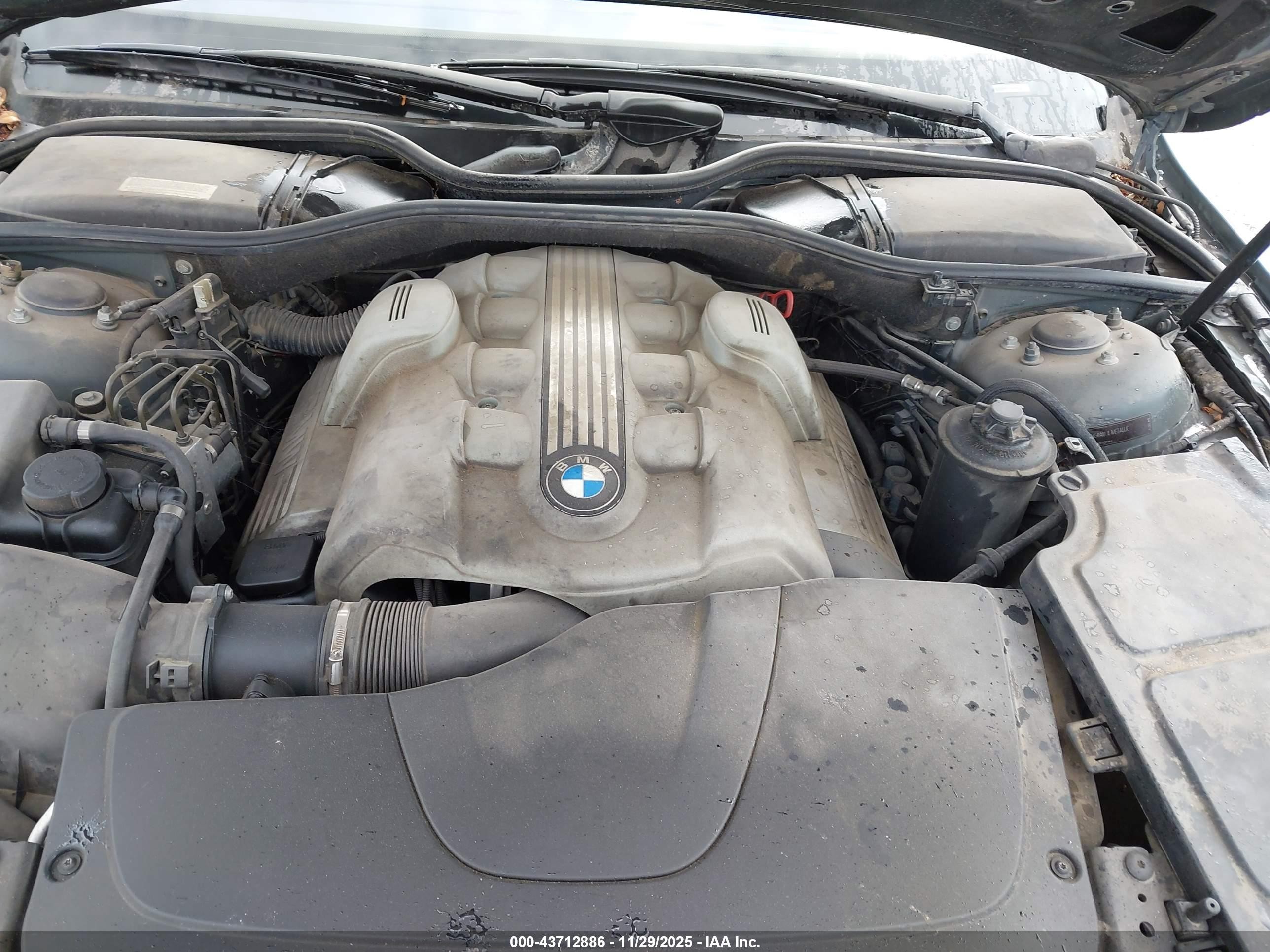2004 Bmw 745i   Серый vin: WBAGL63594DP72895