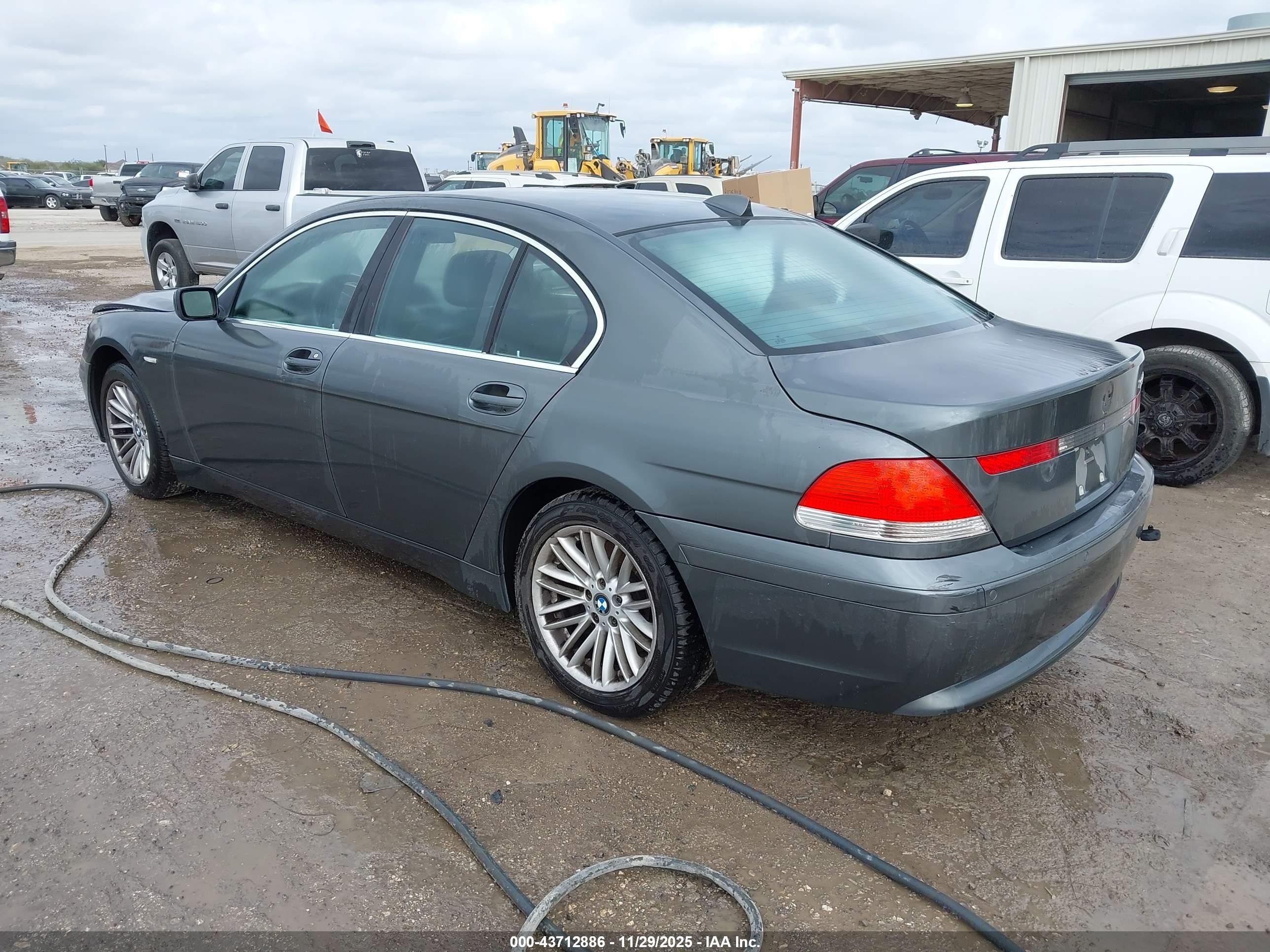 2004 Bmw 745i   Серый vin: WBAGL63594DP72895