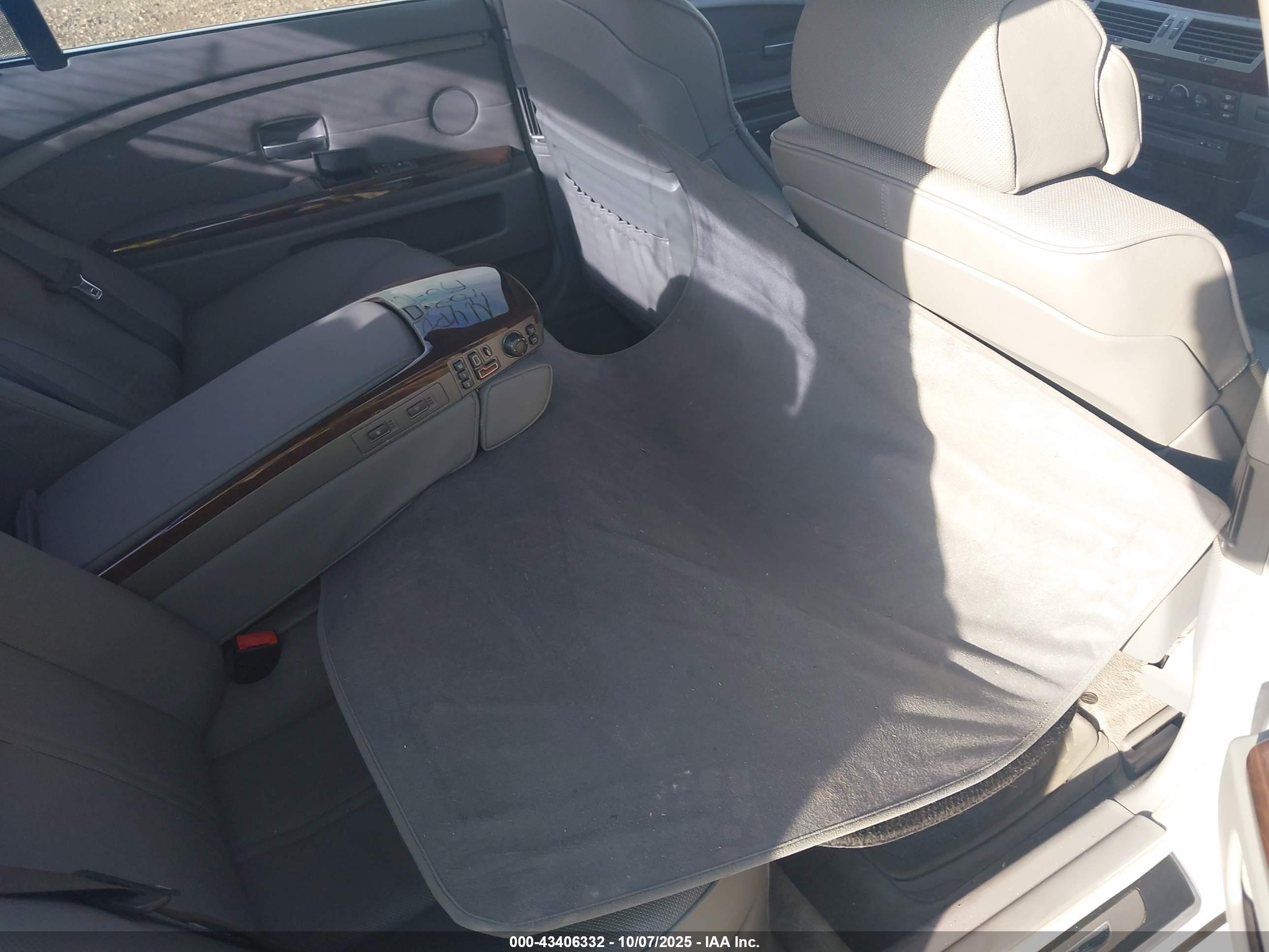 2003 Bmw 745li   White vin: WBAGN63403DR08363