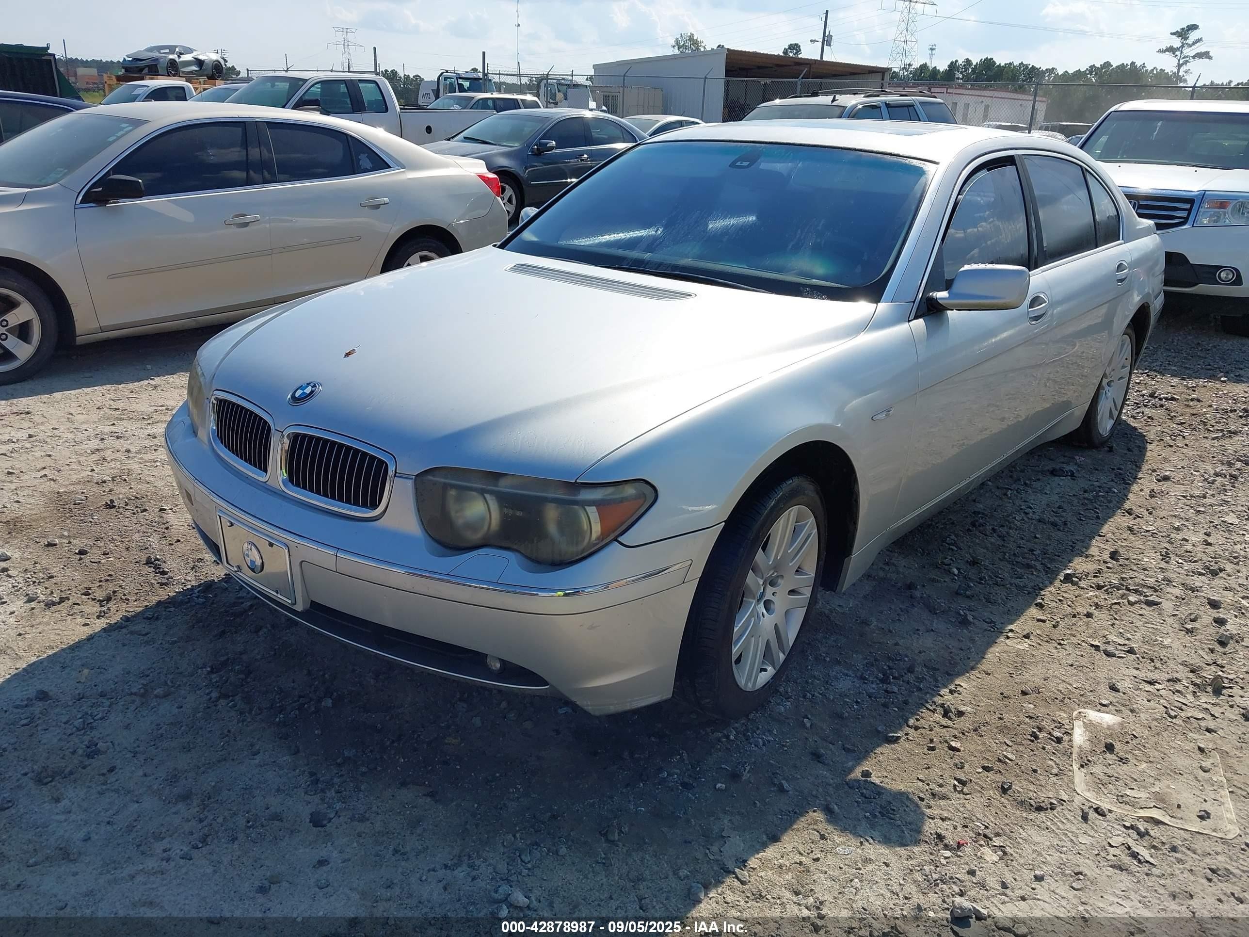 2003 Bmw 745li   Silver vin: WBAGN63403DR12770