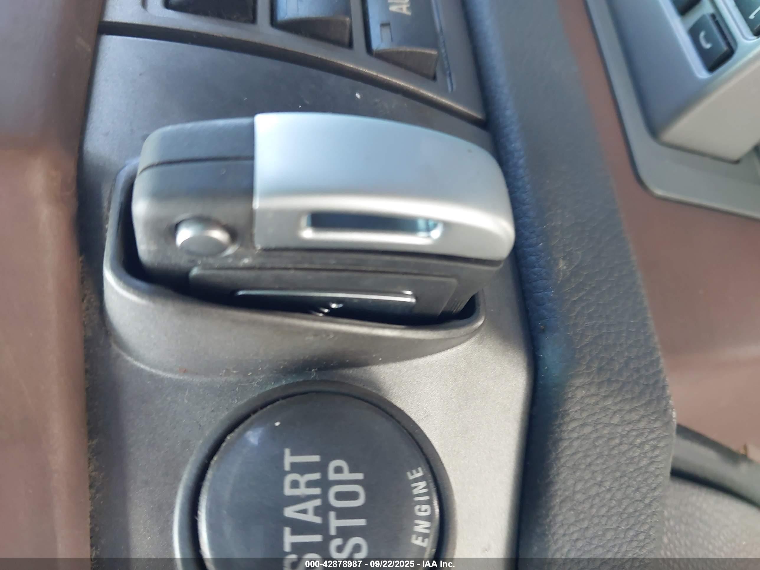 2003 Bmw 745li   Silver vin: WBAGN63403DR12770