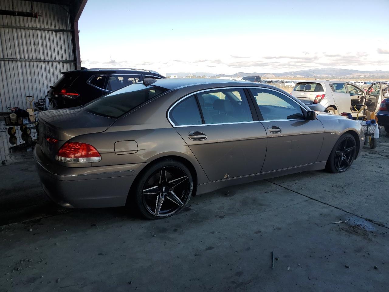 2004 Bmw 745 Li Gray vin: WBAGN63404DS45720