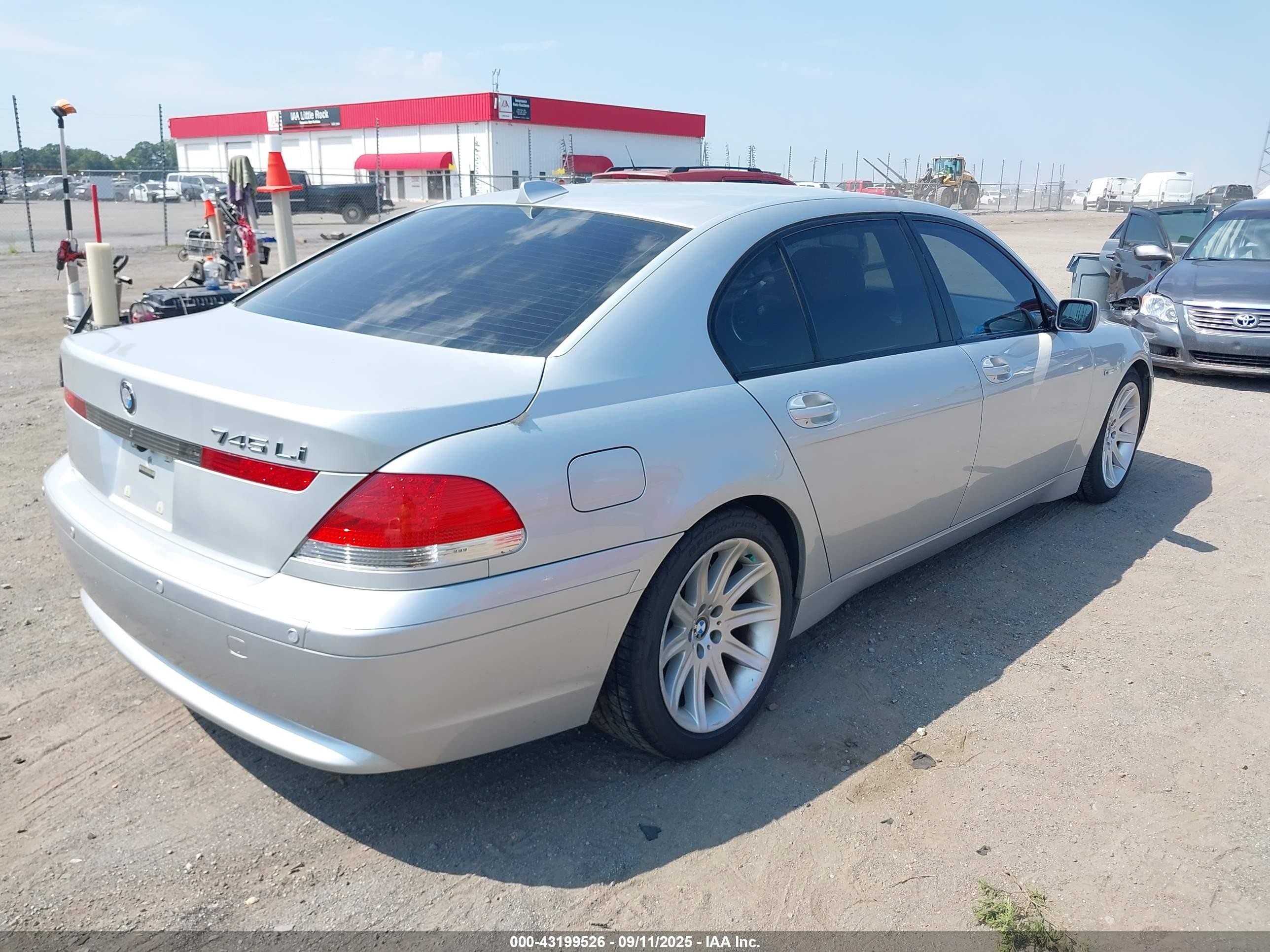 2003 Bmw 745li   Silver vin: WBAGN63413DR17833
