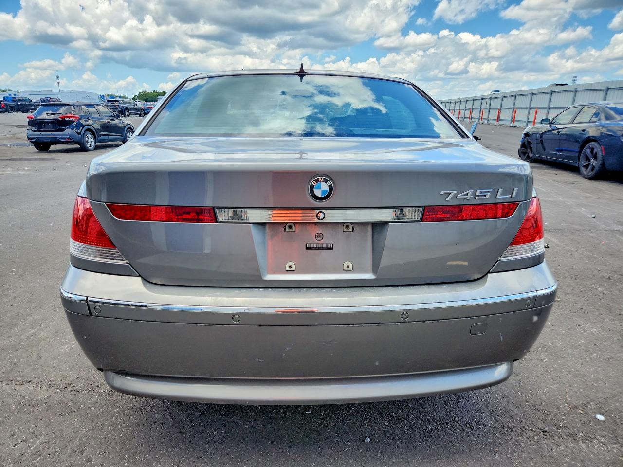 2003 Bmw 745 Li Gray vin: WBAGN63423DR10129