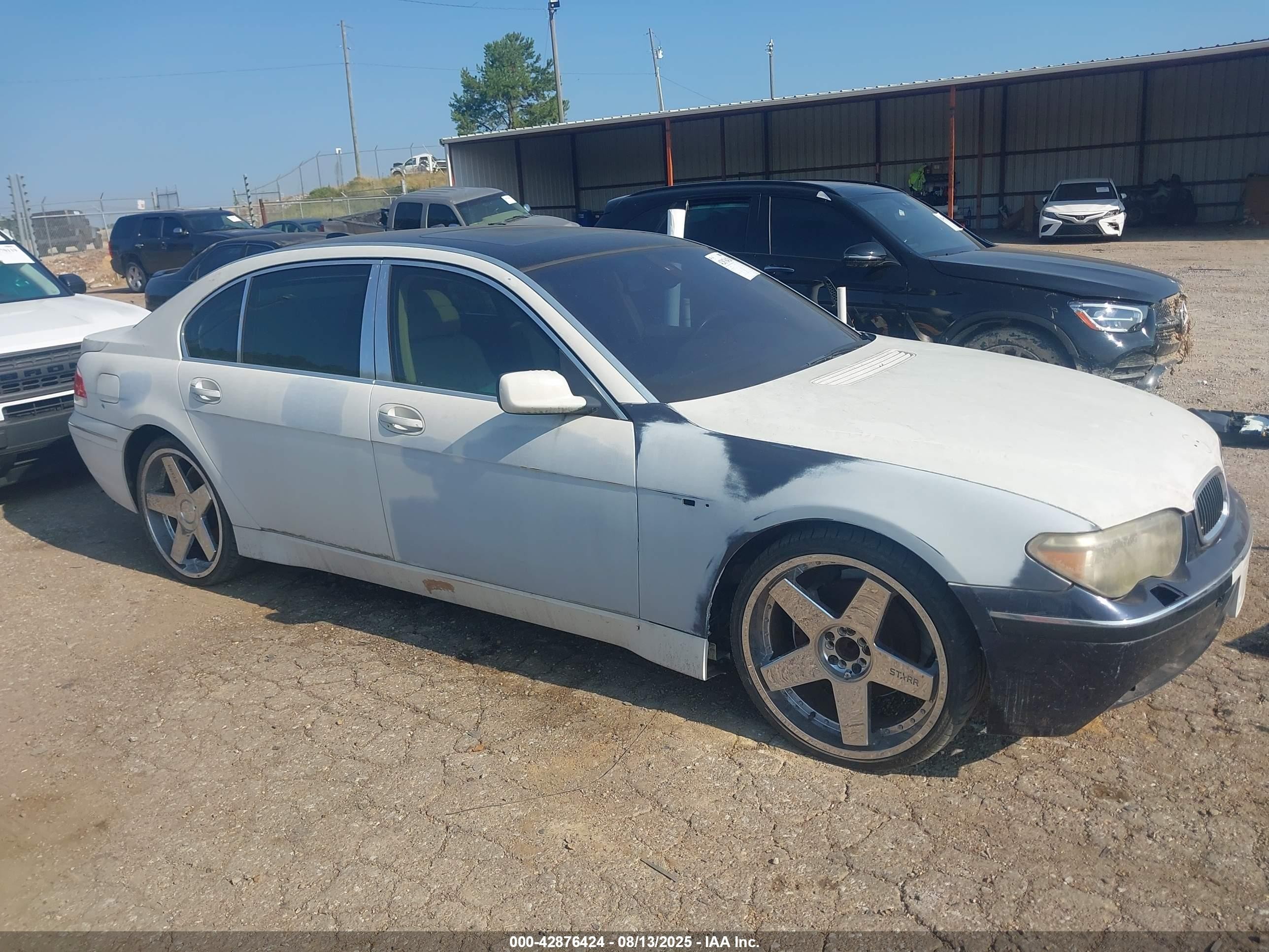 2004 Bmw 745li   Белый vin: WBAGN63424DS47551