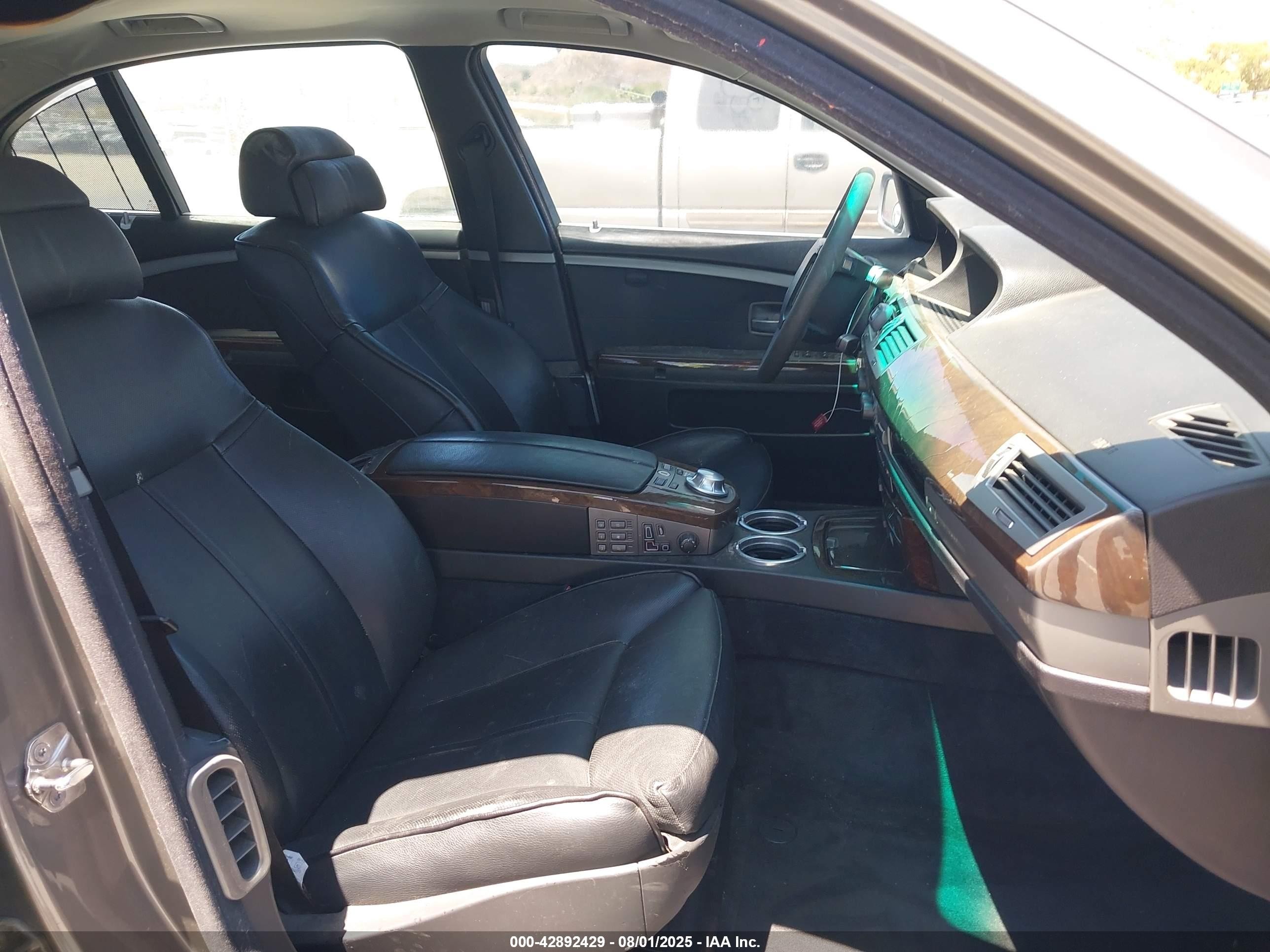 2004 Bmw 745li   Серый vin: WBAGN63434DS47641