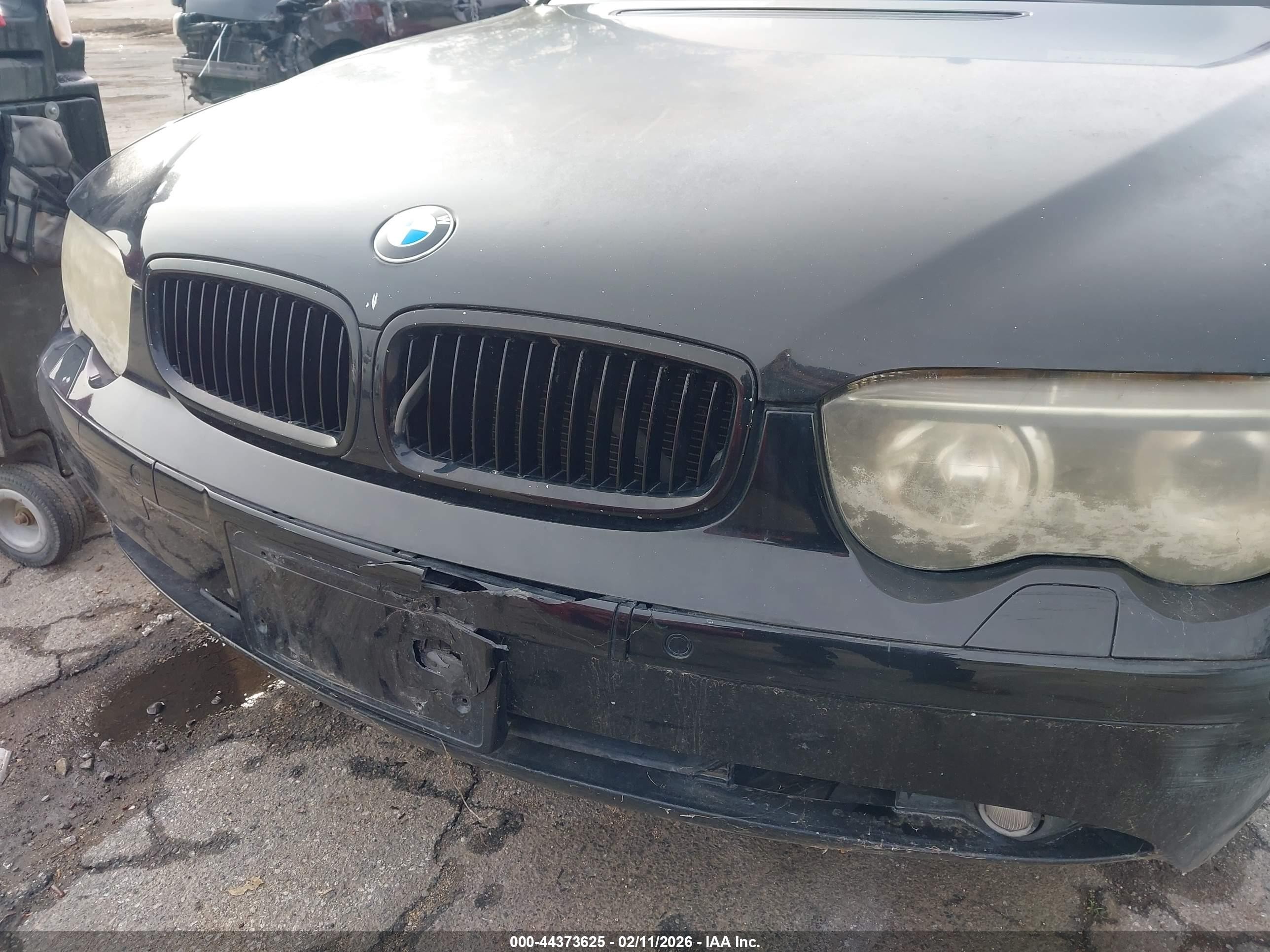 2004 Bmw 745li   Black vin: WBAGN63444DS51620
