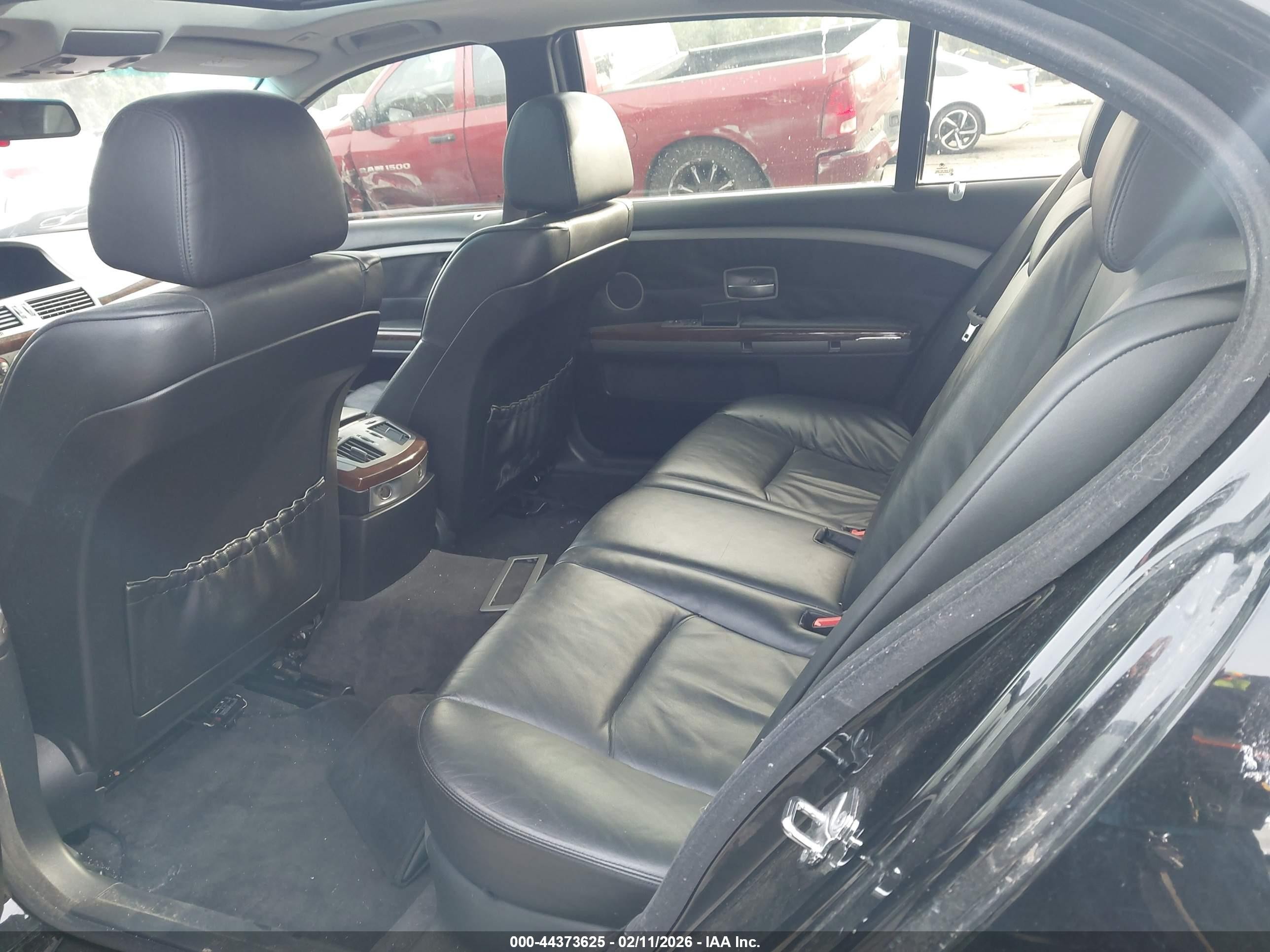 2004 Bmw 745li   Black vin: WBAGN63444DS51620