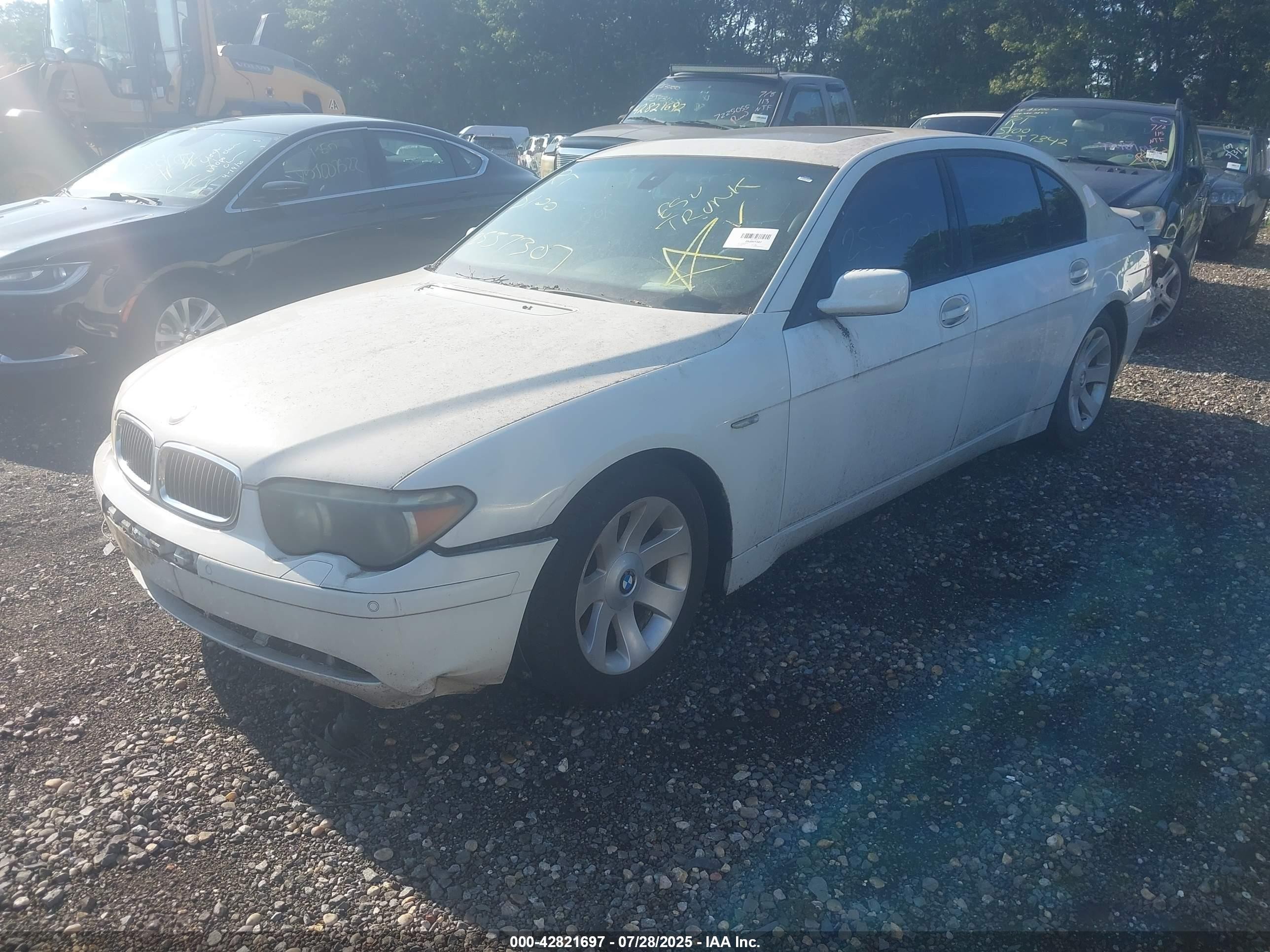 2004 Bmw 745li   White vin: WBAGN63484DS47196