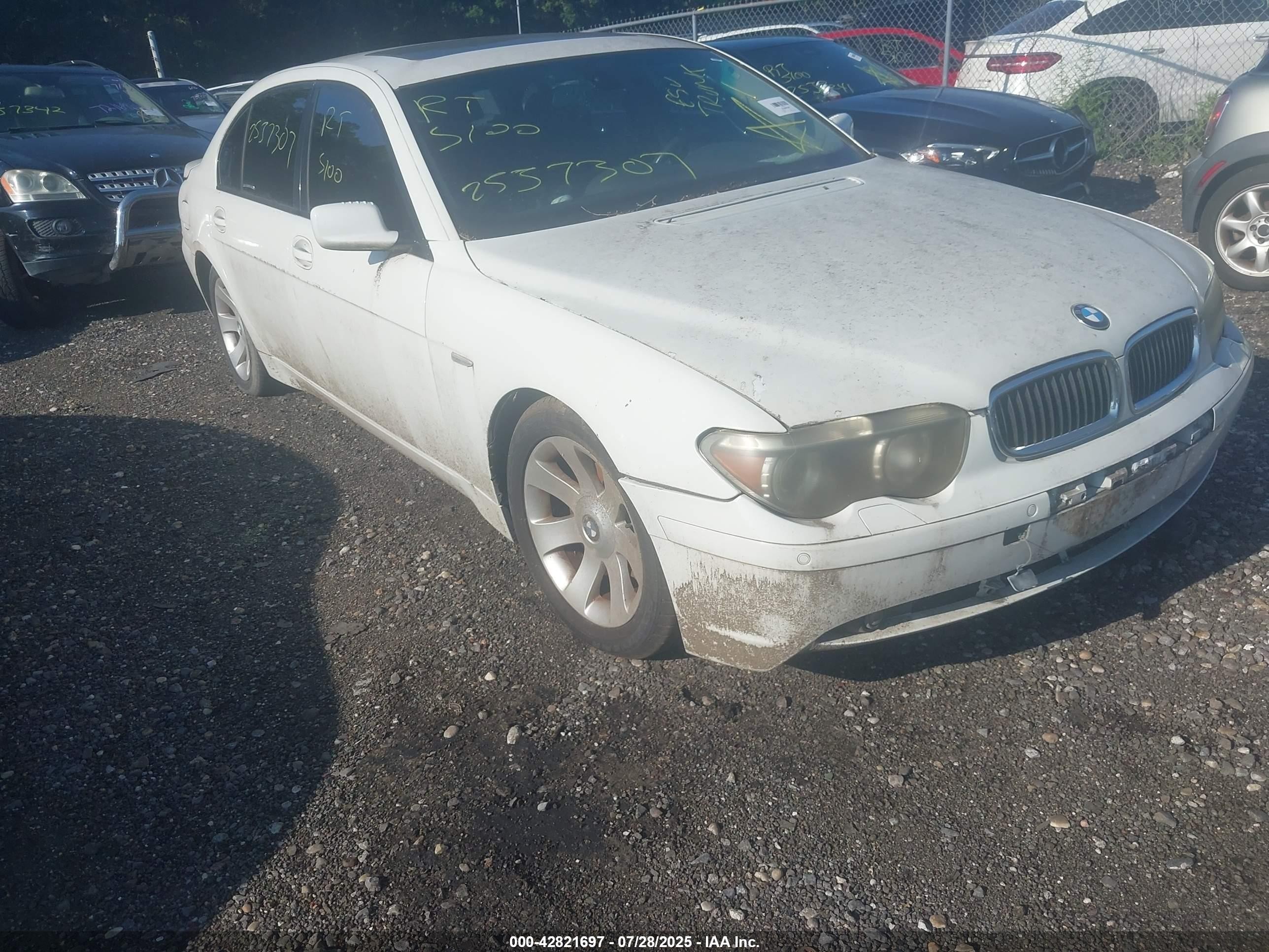 2004 Bmw 745li   White vin: WBAGN63484DS47196