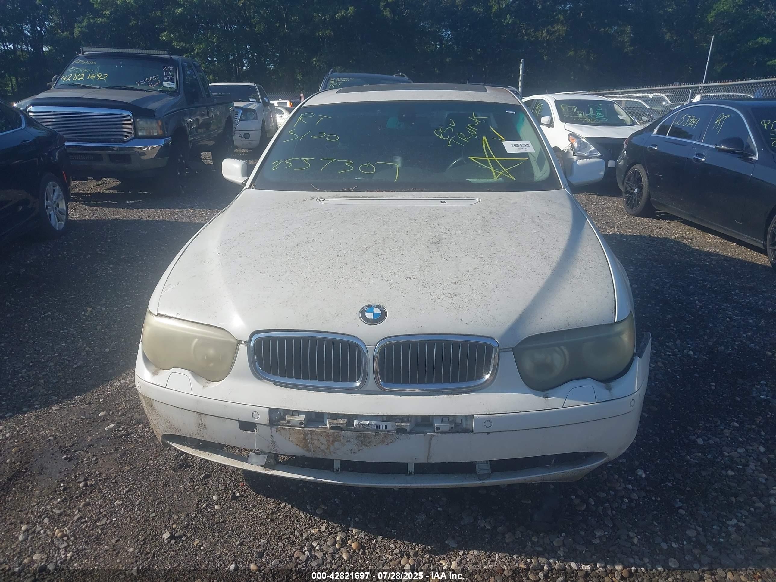2004 Bmw 745li   White vin: WBAGN63484DS47196