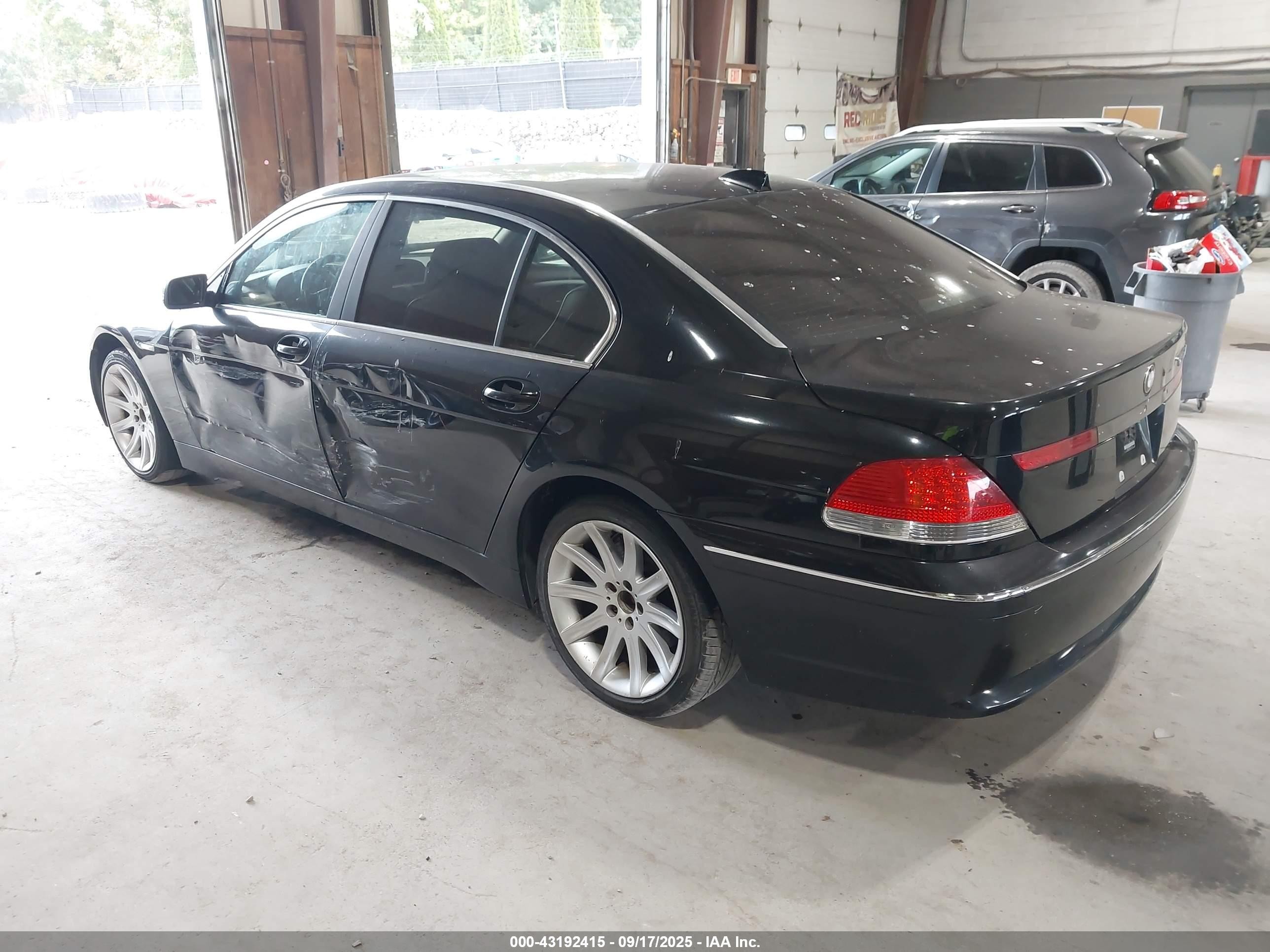 2004 Bmw 745li   Black vin: WBAGN63494DS46140