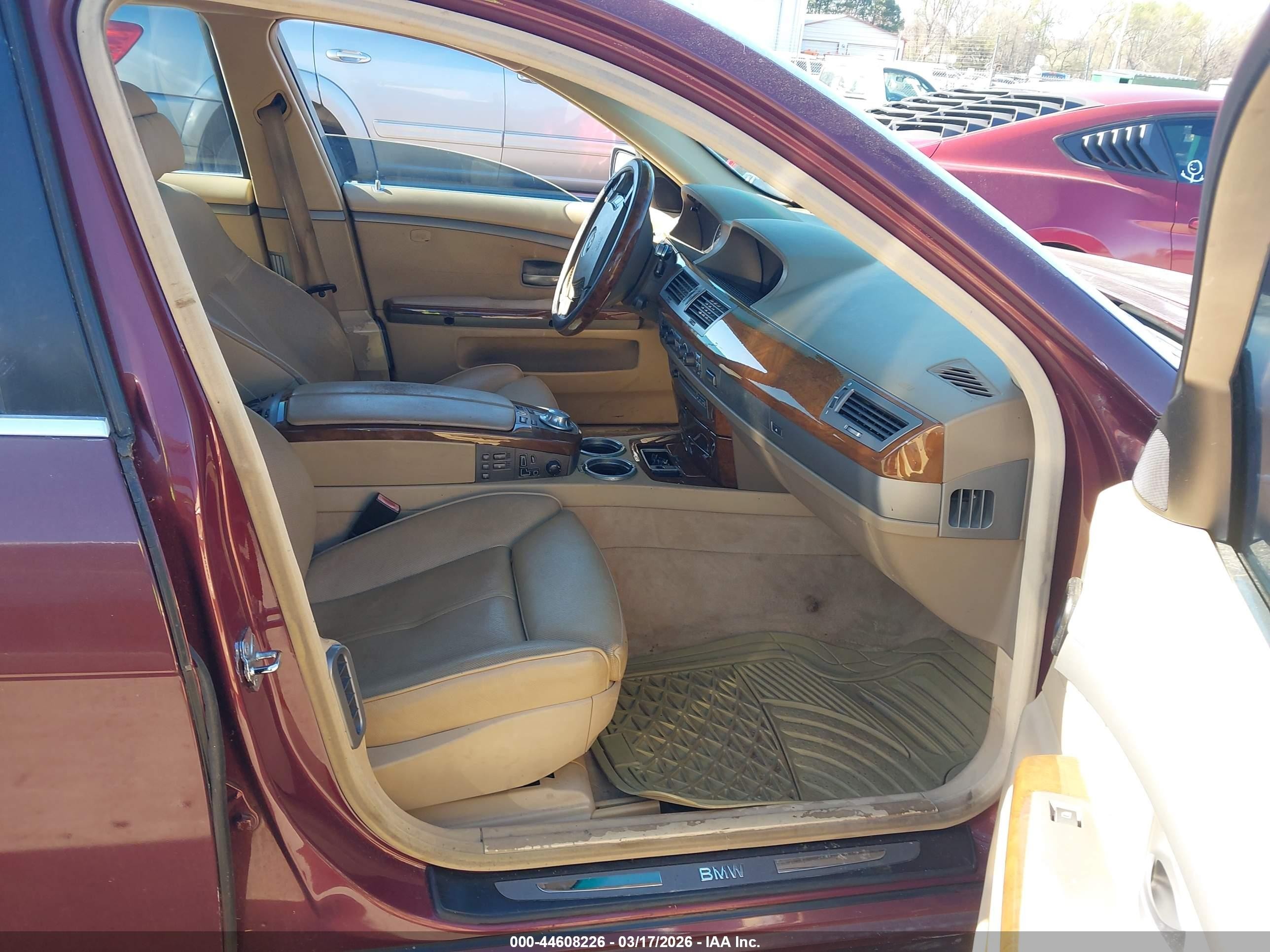 2005 Bmw 745li   Burgundy vin: WBAGN63505DS56159