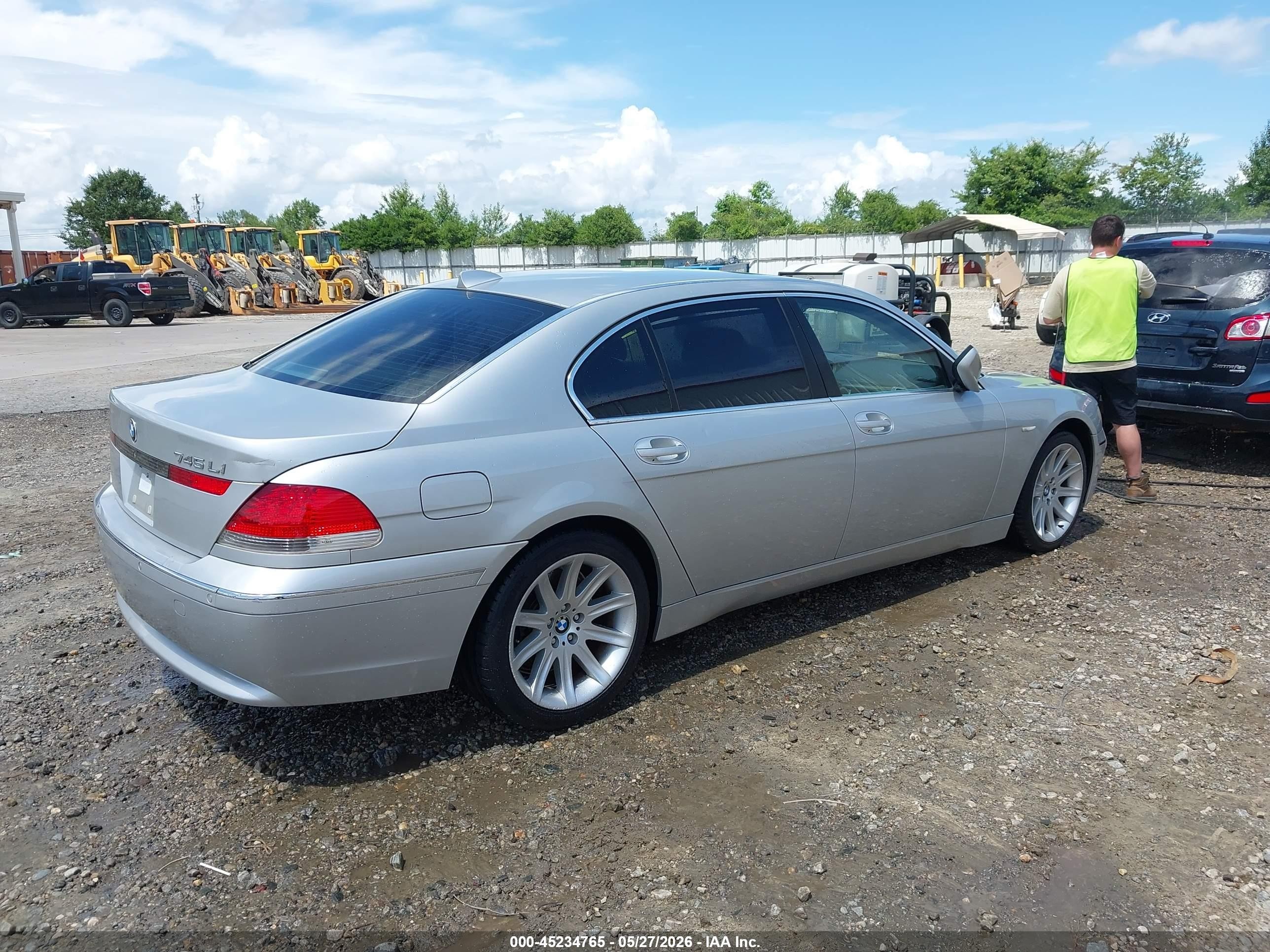 2005 Bmw 745li   Серый vin: WBAGN63525DS59015