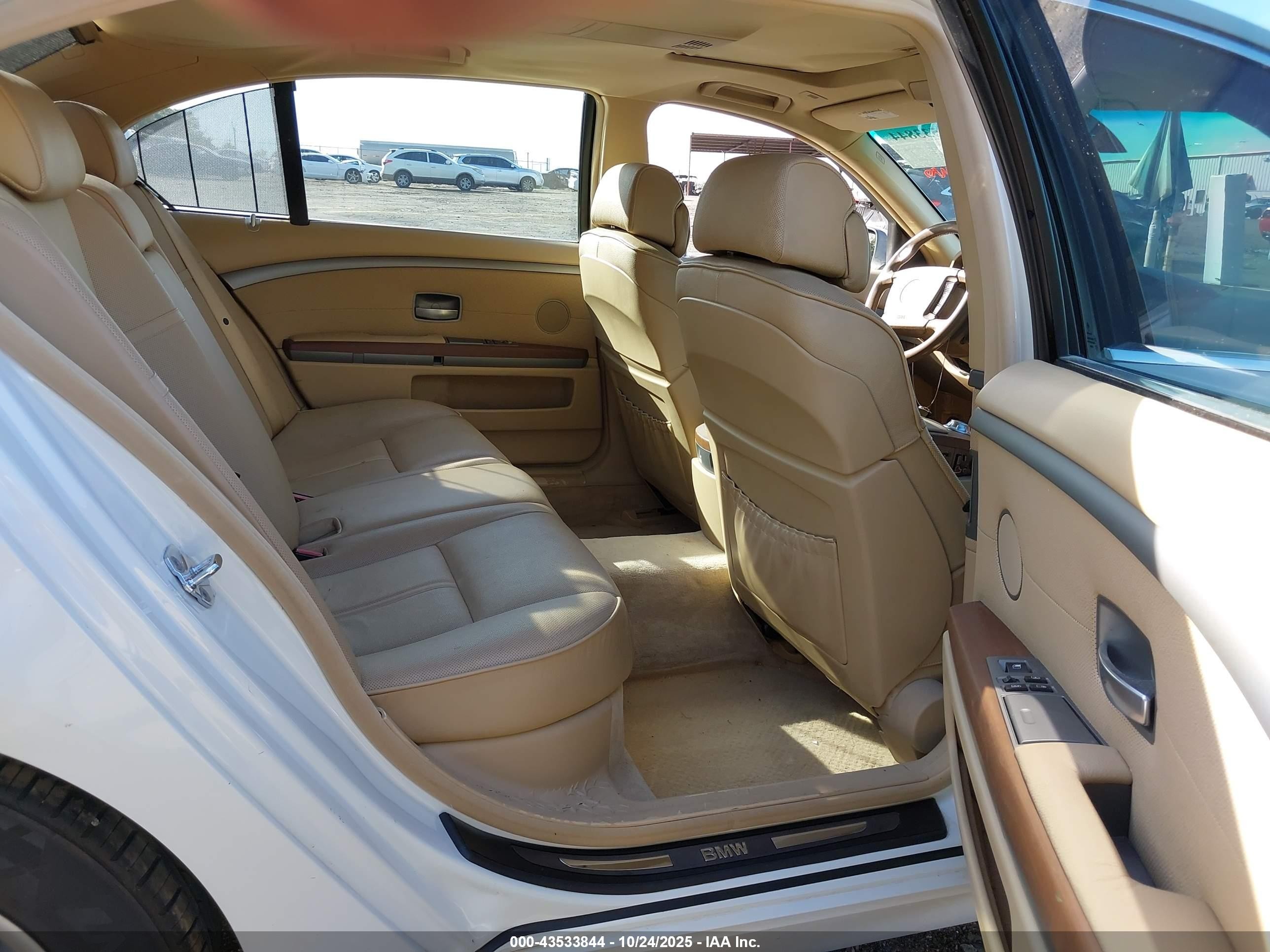 2004 Bmw 745li   Белый vin: WBAGN63544DS54493