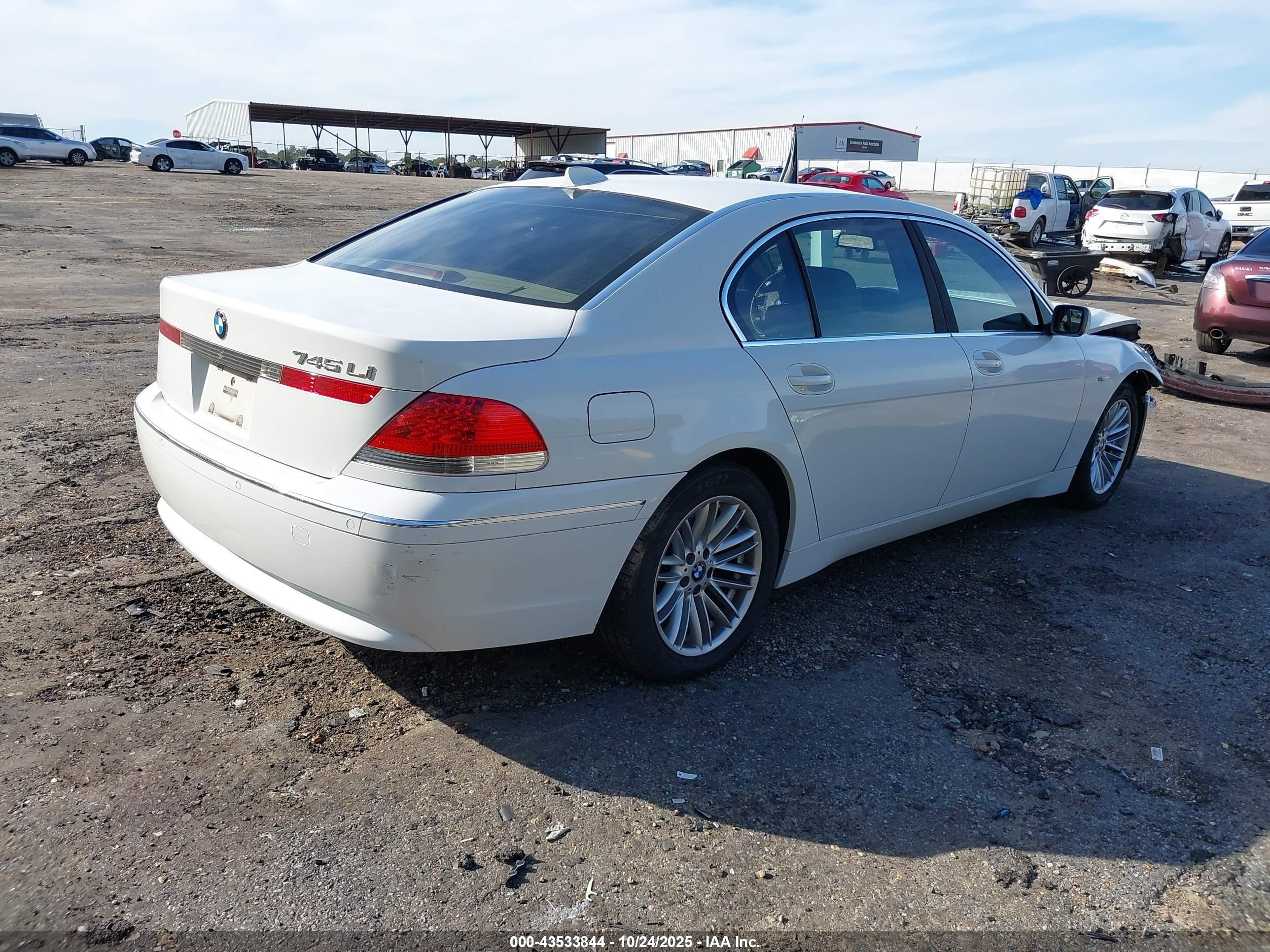 2004 Bmw 745li   Белый vin: WBAGN63544DS54493