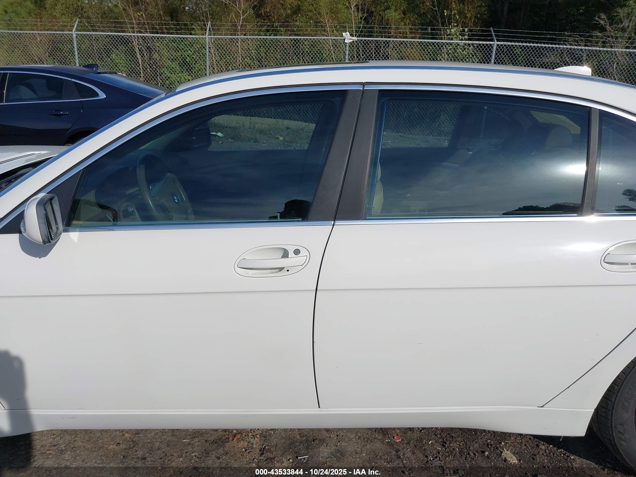 2004 Bmw 745li   Белый vin: WBAGN63544DS54493