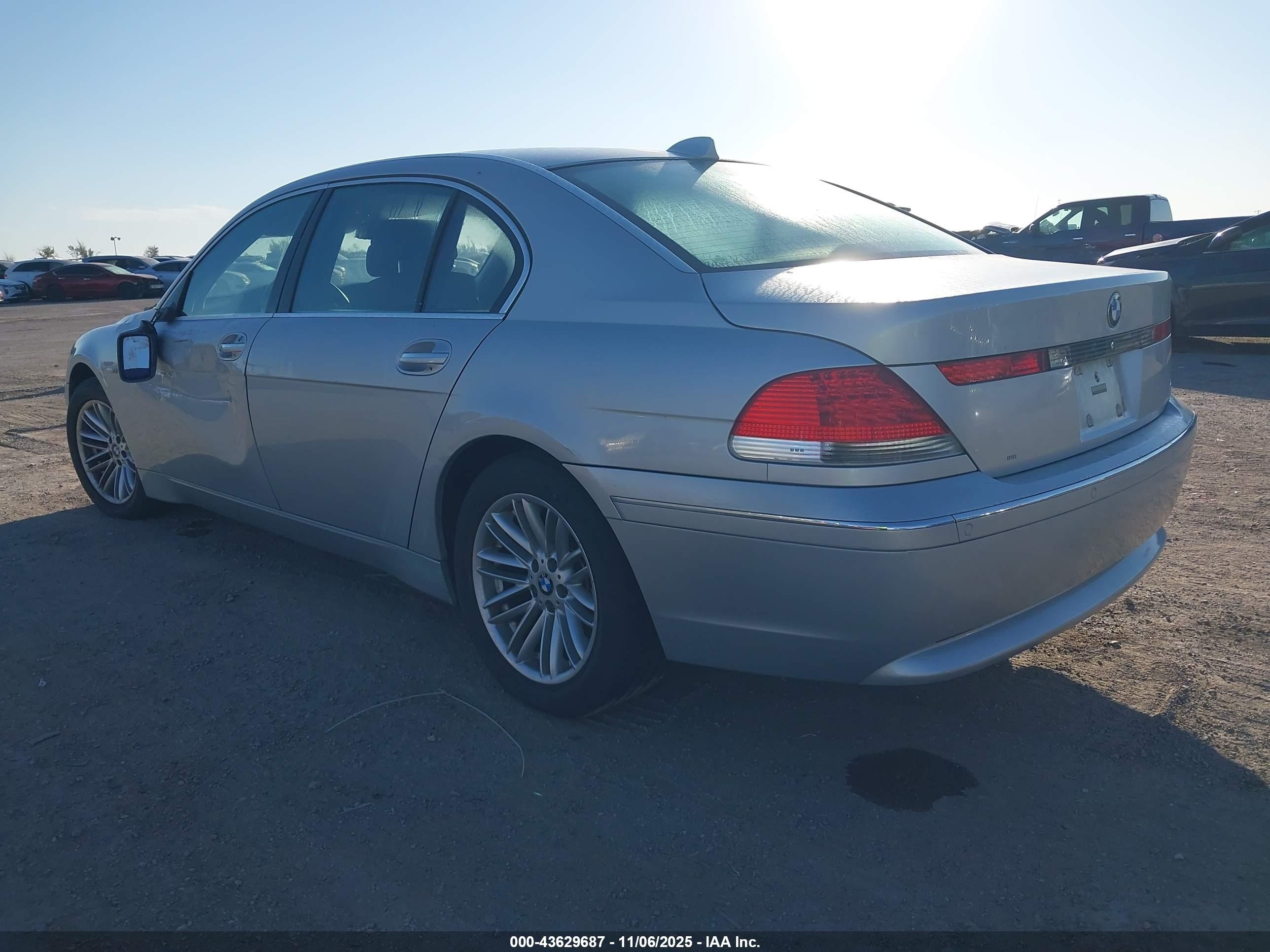 2005 Bmw 745li   Silver vin: WBAGN63555DS60269