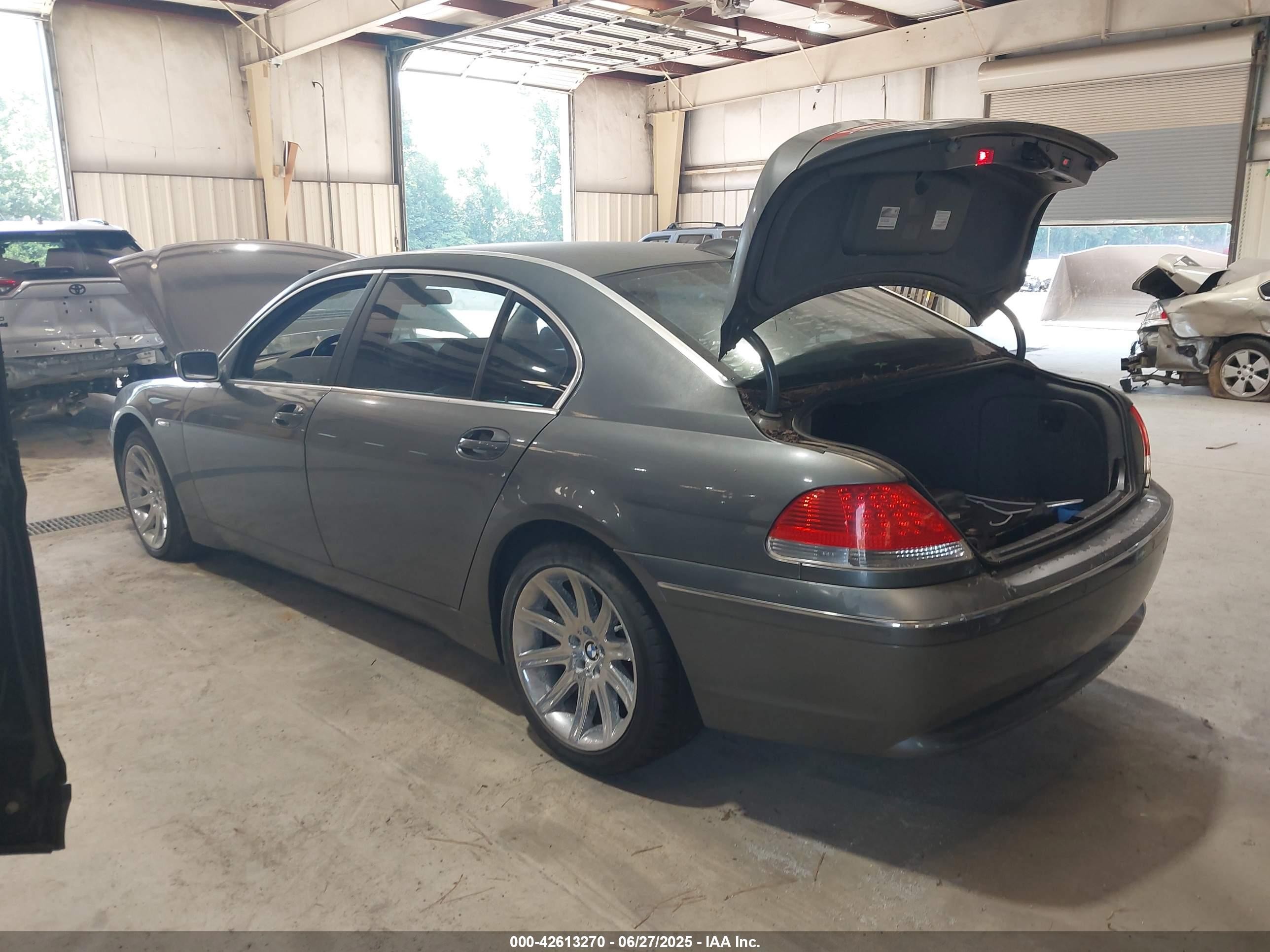 2005 Bmw 745li   Gray vin: WBAGN635X5DS60431