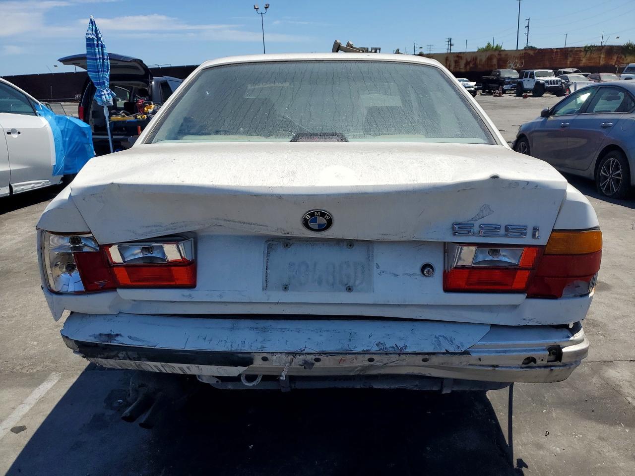 1990 Bmw 525 I Automatic White vin: WBAHC2317LBE27274