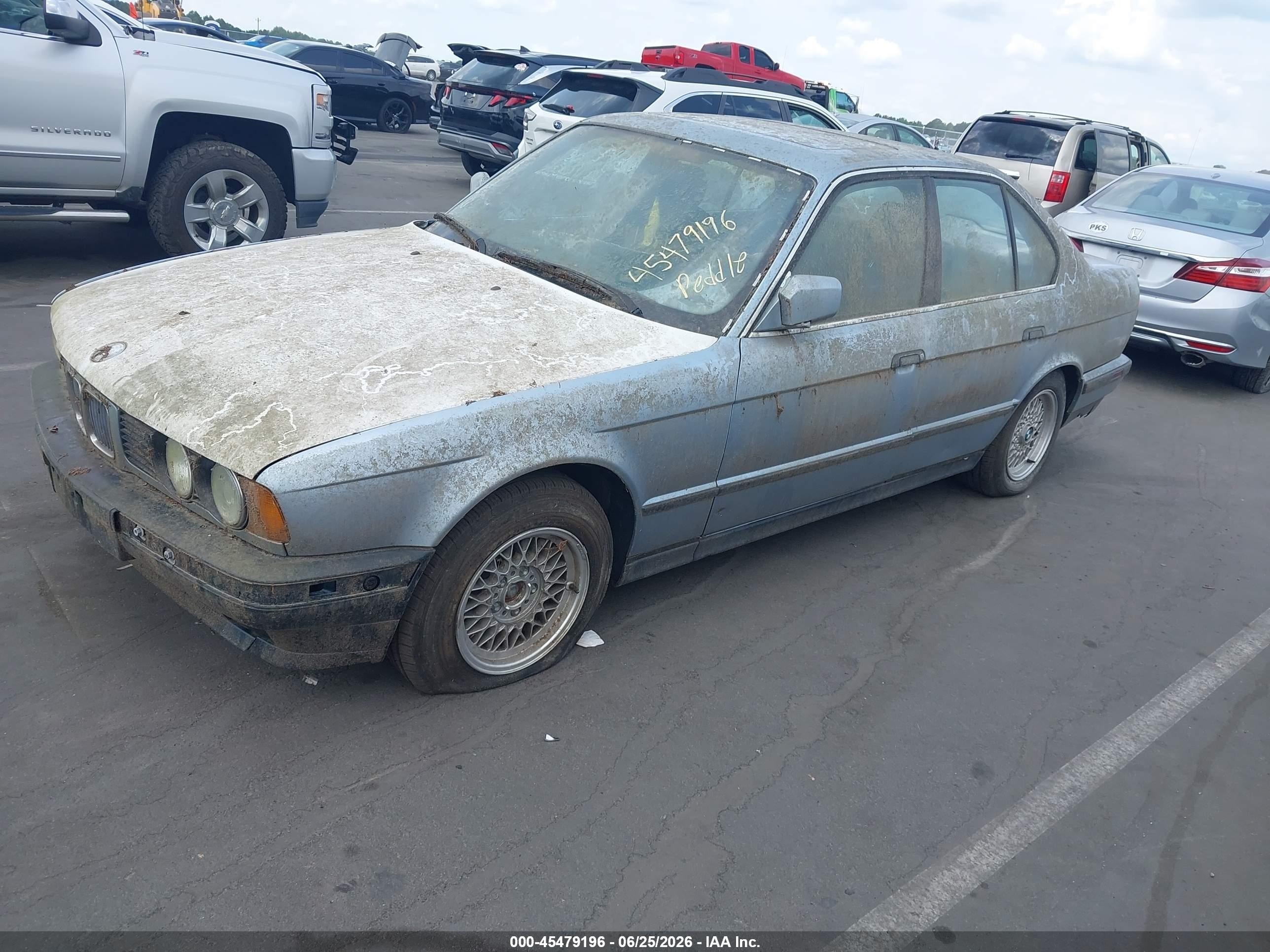 1990 Bmw 535 I Automatic Blue vin: WBAHD2317LBF67452