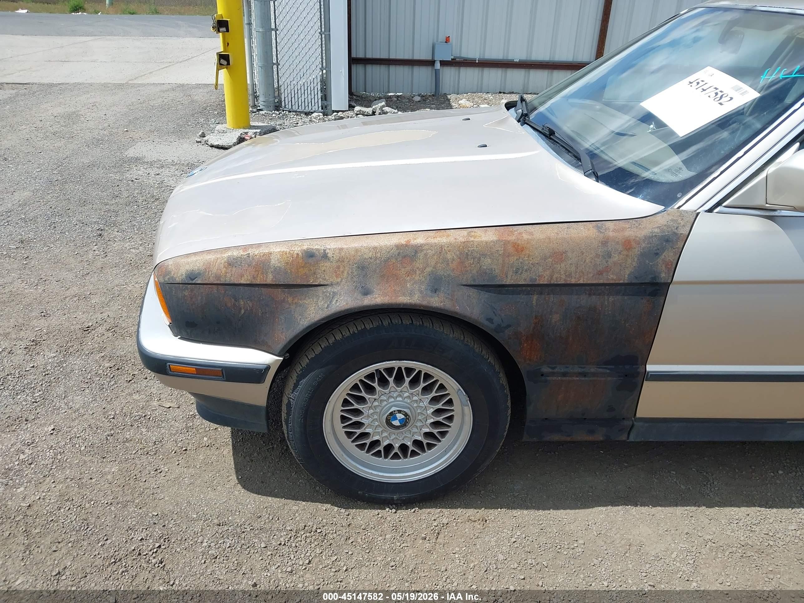 1991 Bmw 535 I Automatic Brown vin: WBAHD231XMBF70587