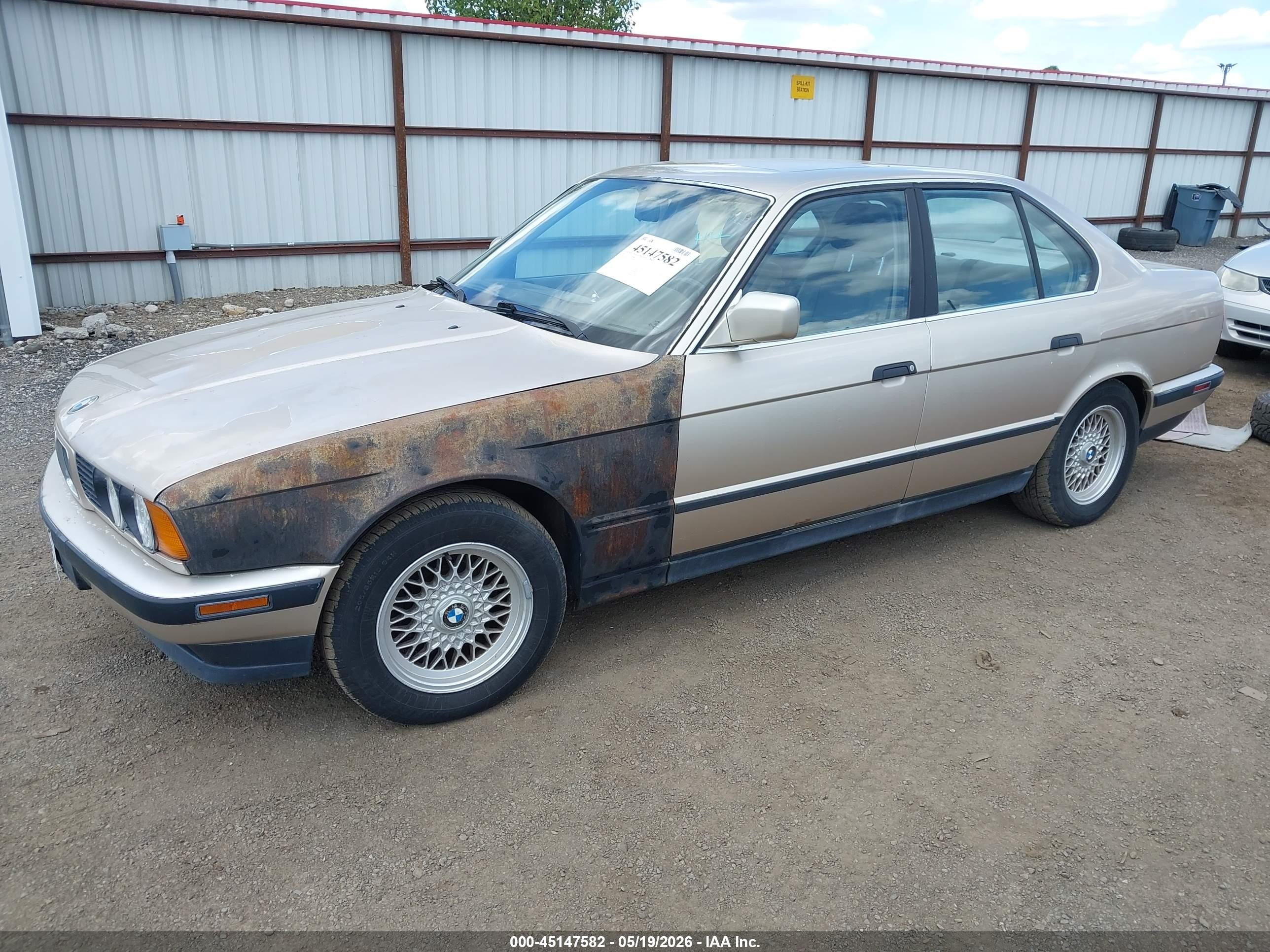 1991 Bmw 535 I Automatic Brown vin: WBAHD231XMBF70587